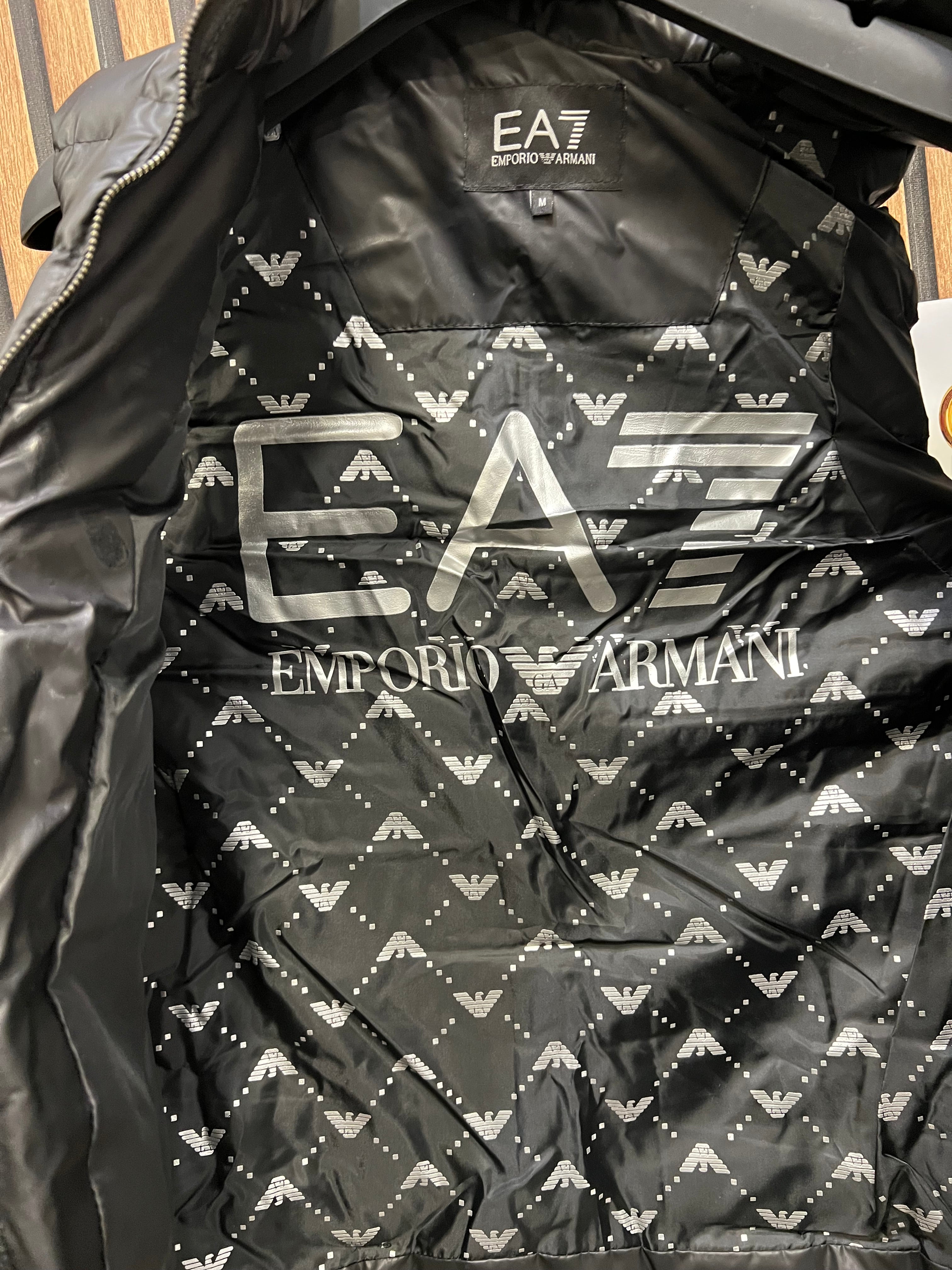 Emporio Armani EA7  αμάνικο e-1016