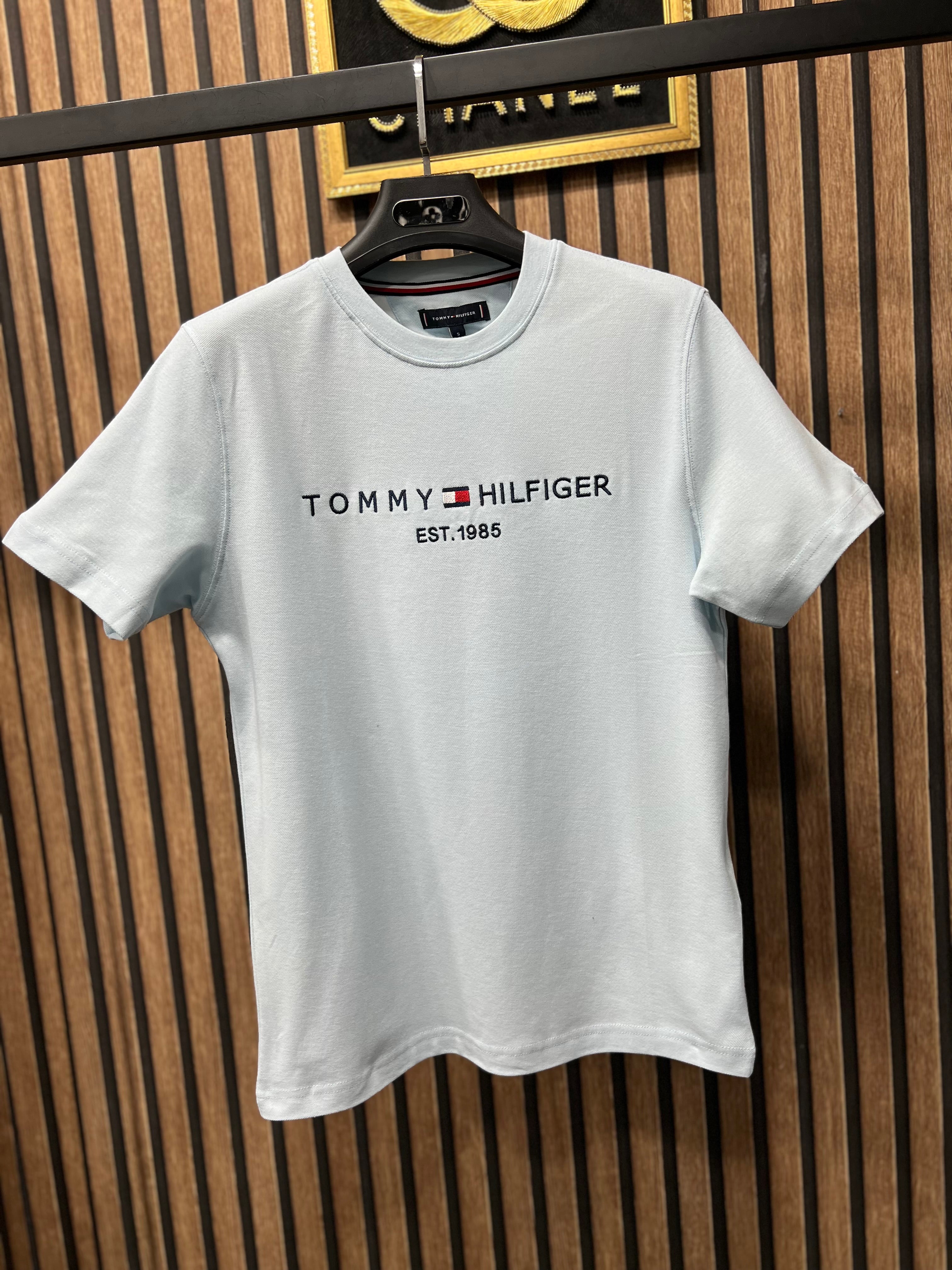 T-shirt Tommy Hilfiger t-3006