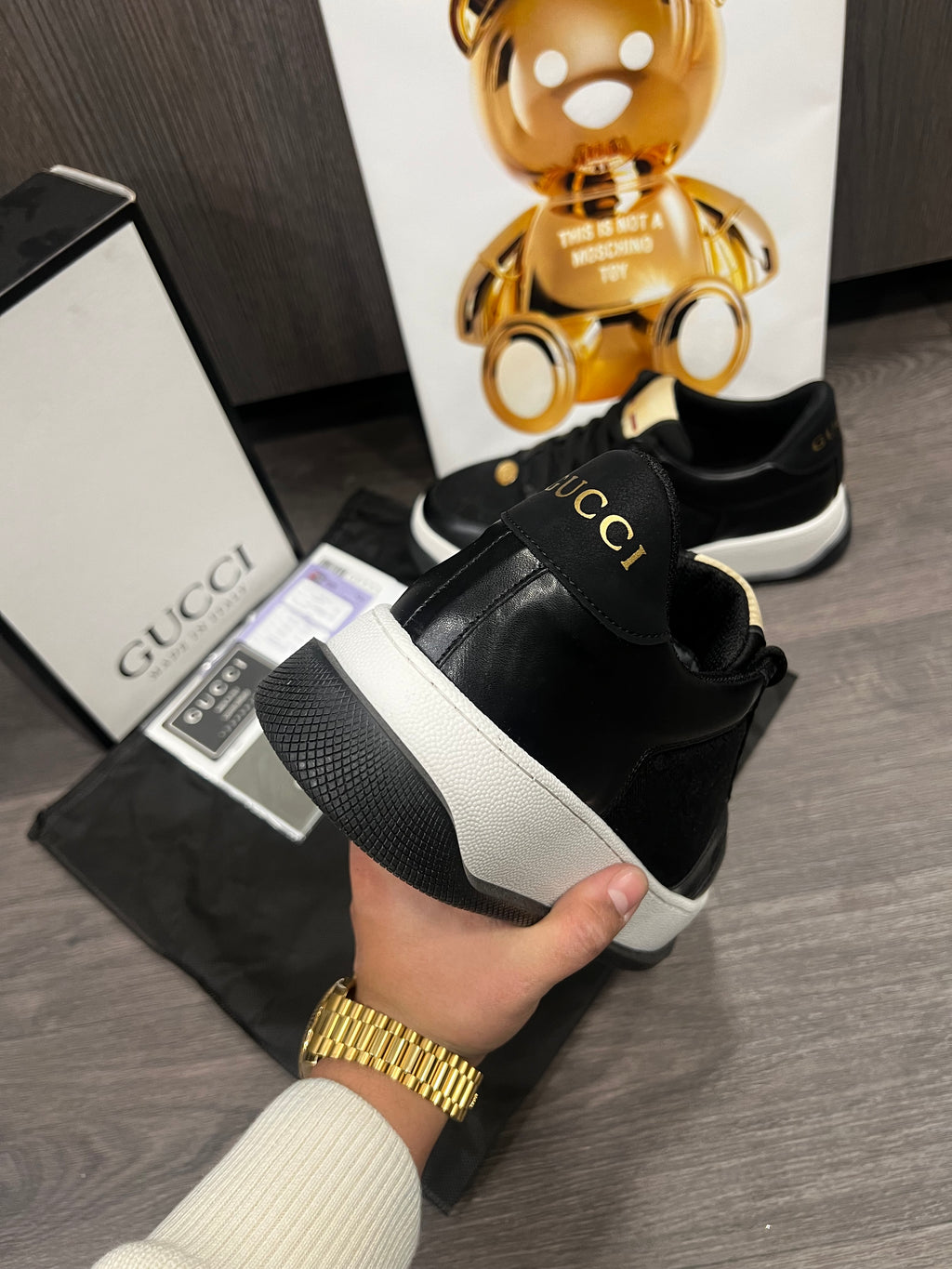 Sneakers  Gucci g-90