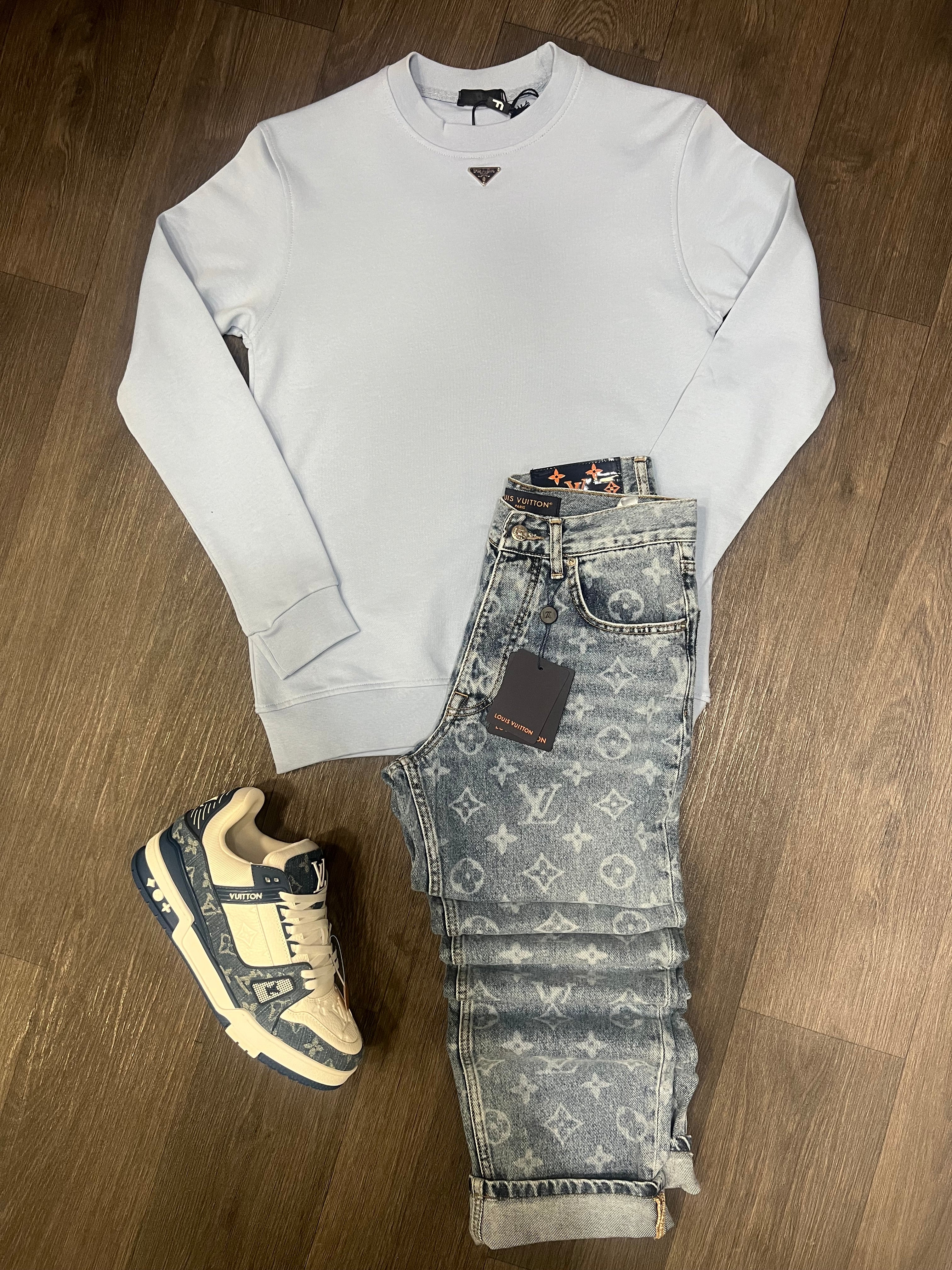Prada φούτερ baby blue p-309