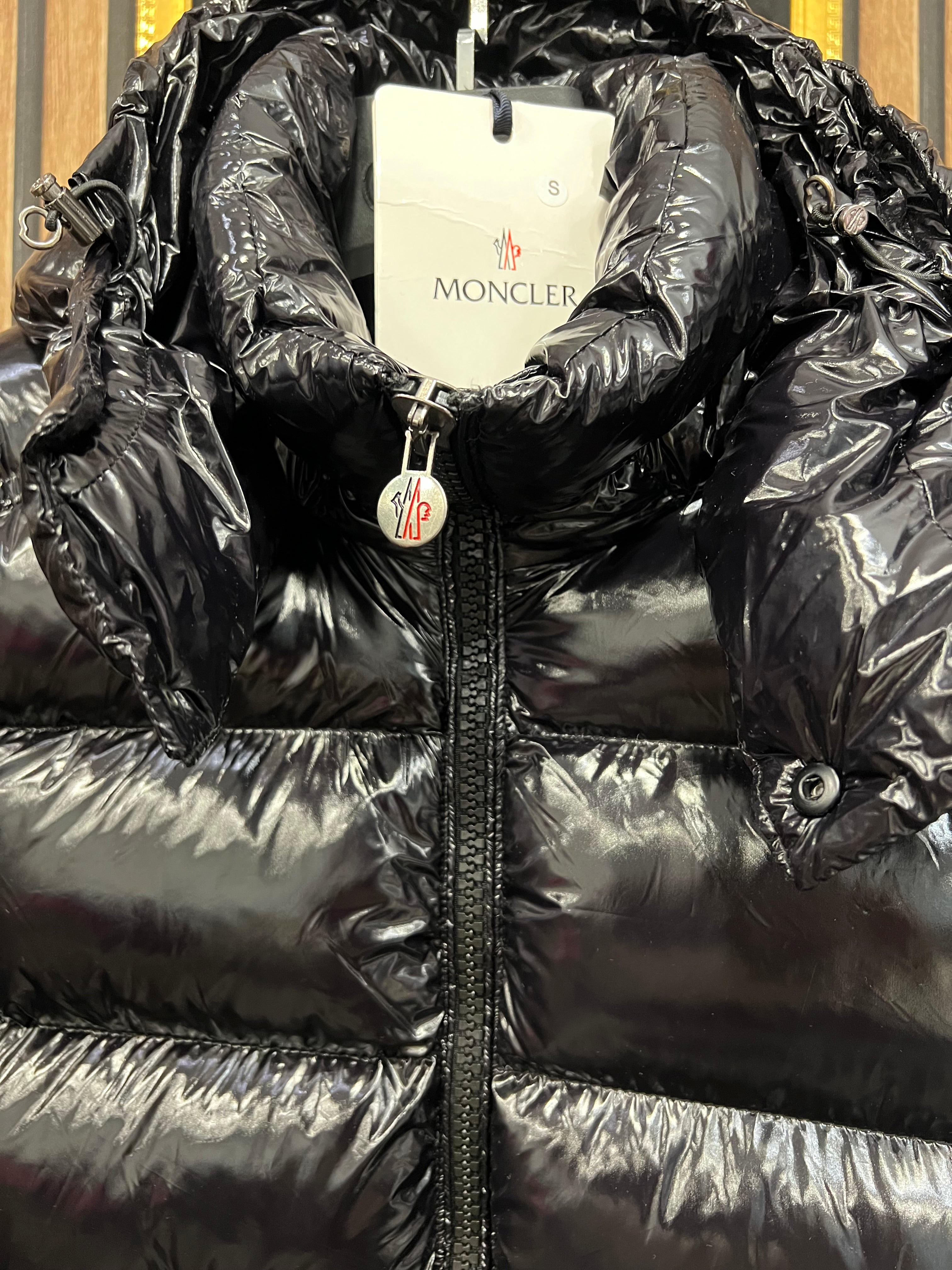 Moncler maya jacket m-30