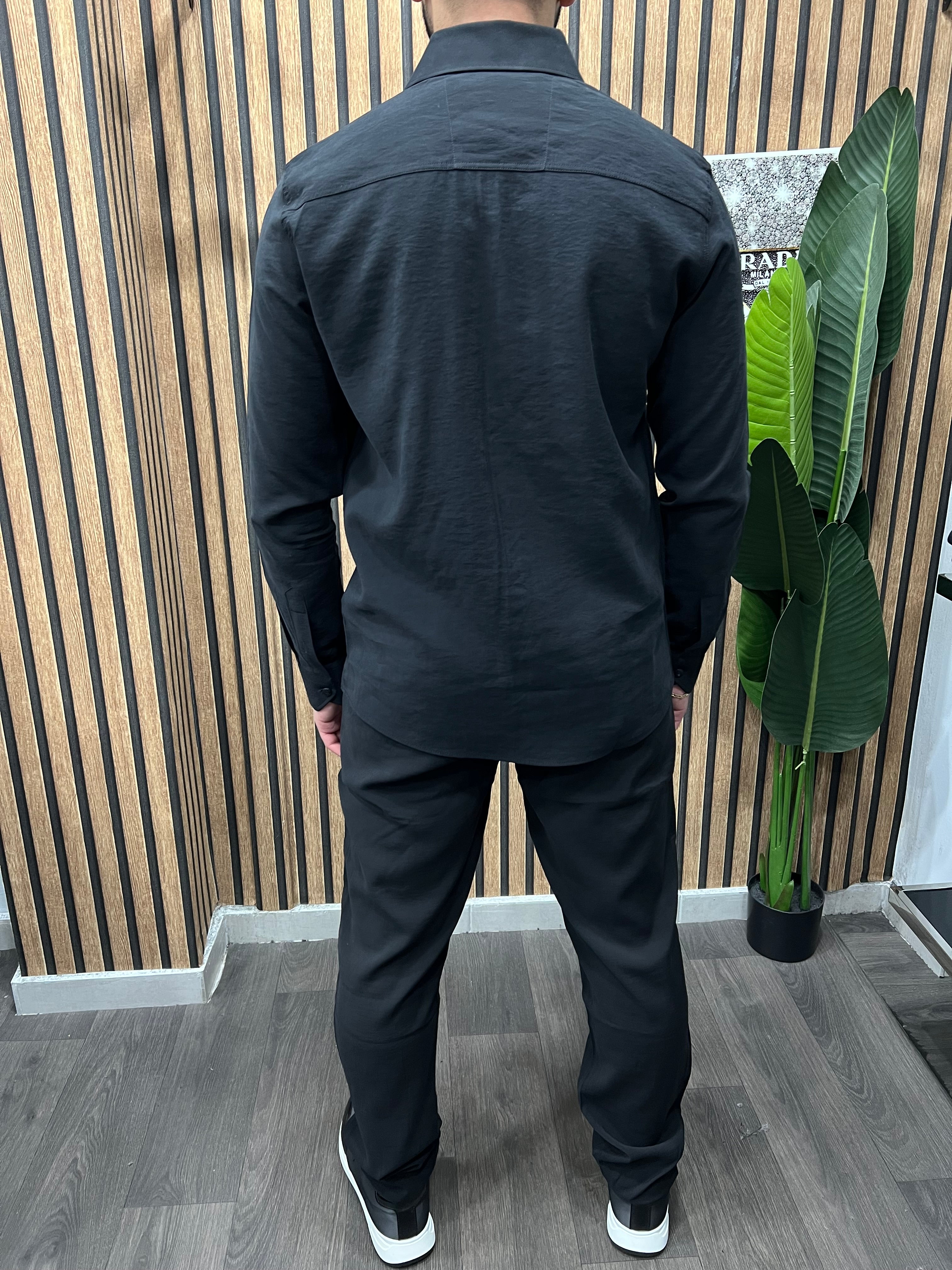 Louis Vuitton set lv-44