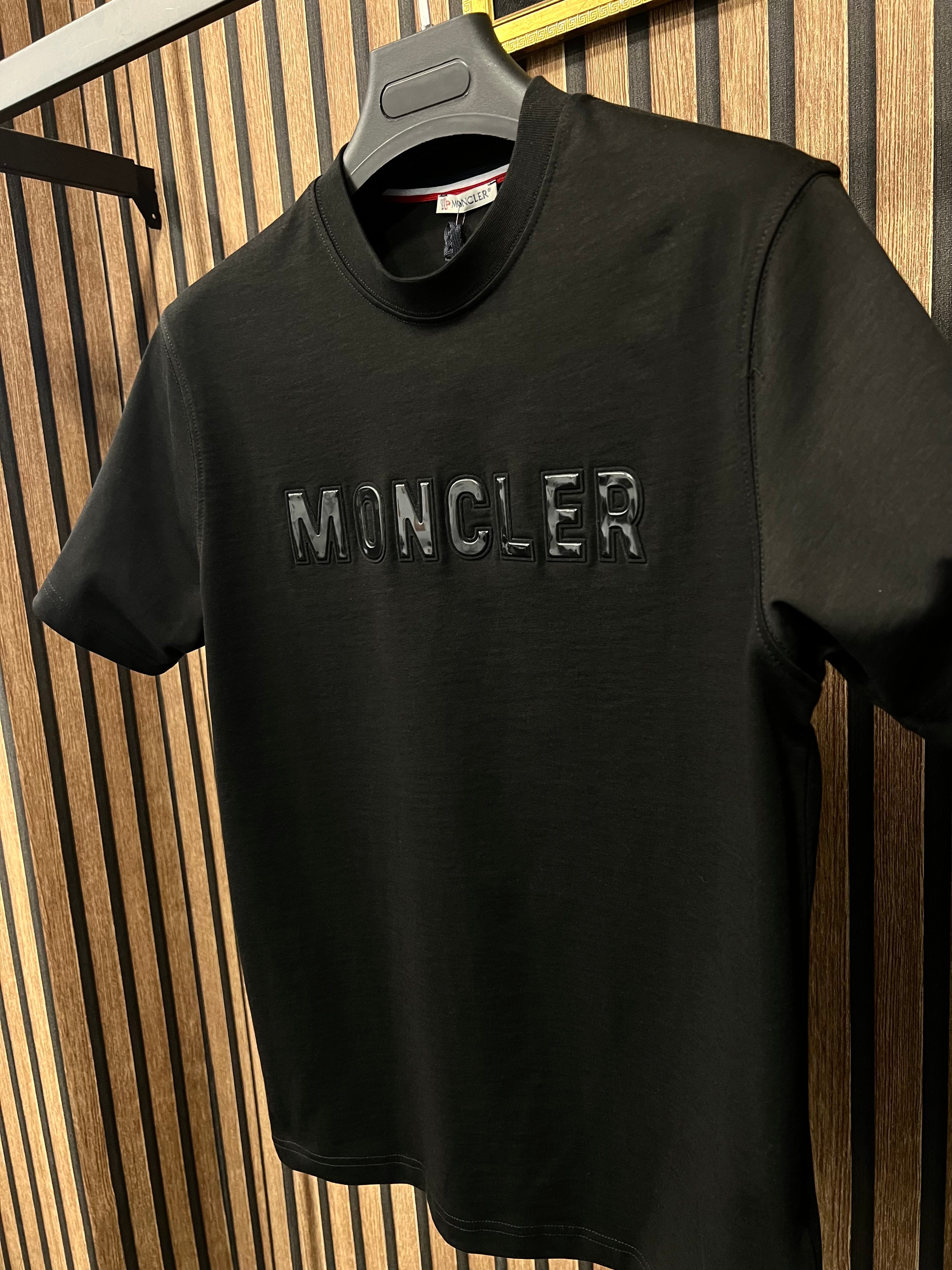 T-shirt Moncler m-1009