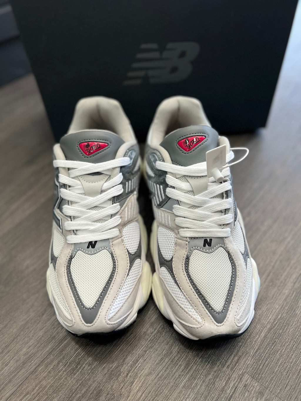 New balance 9060
