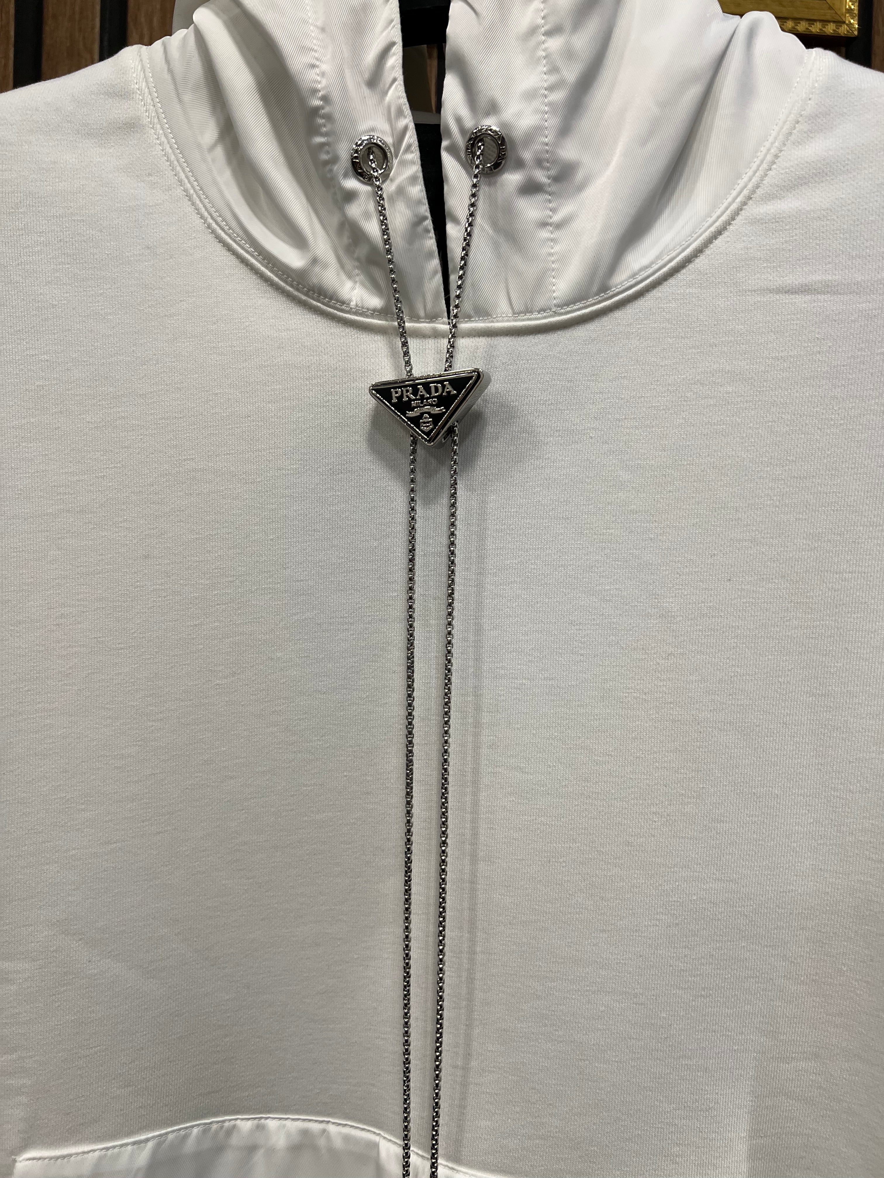 Prada φούτερ με αξεσουάρ p-30