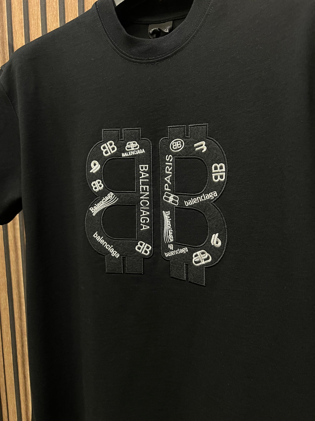 T-shirt Balenciaga b-661