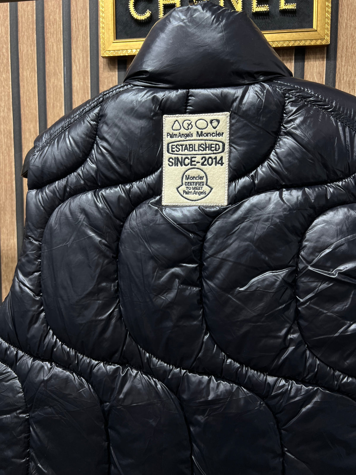 Moncler αμάνικο m-0066