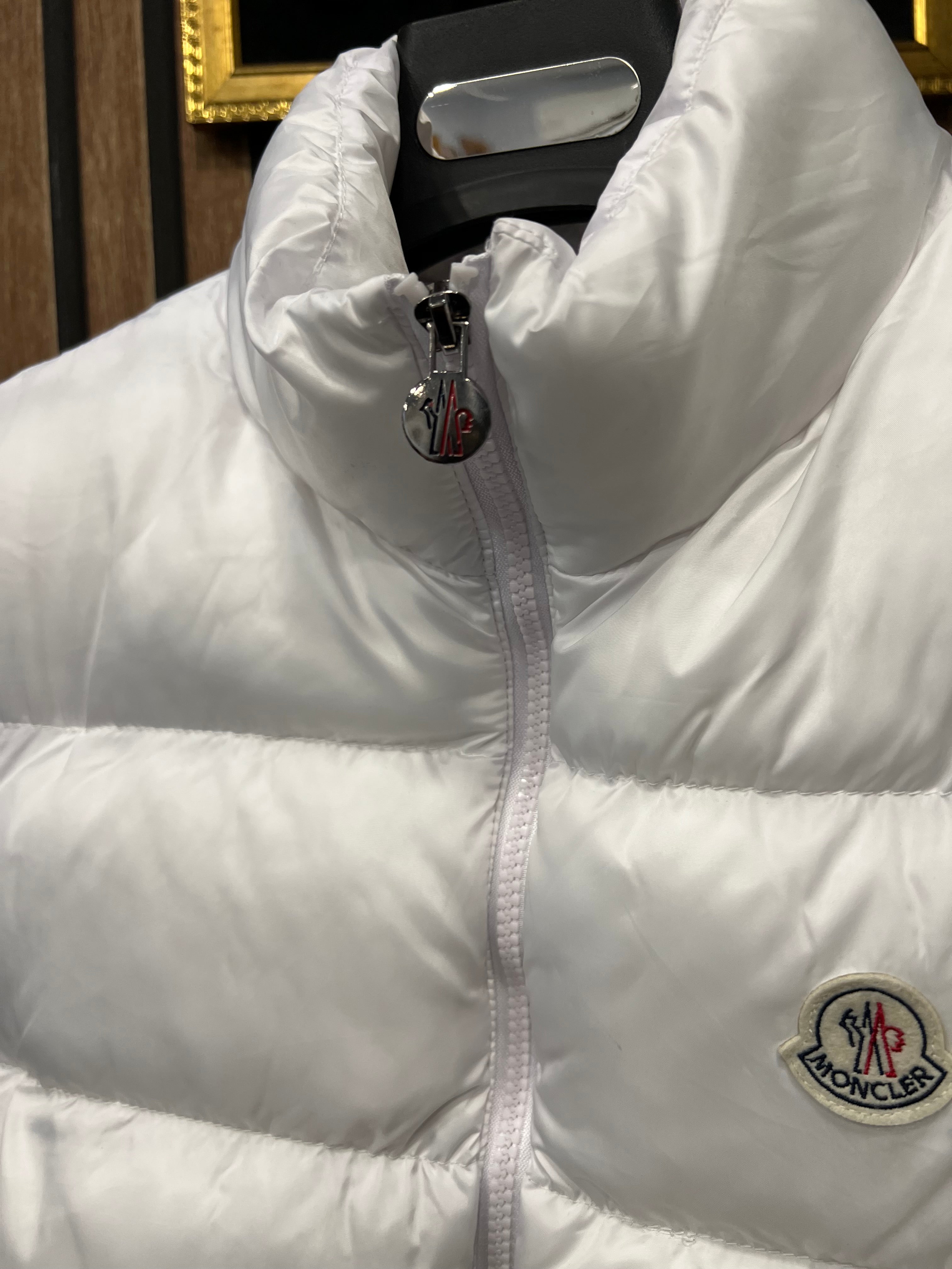Αμάνικο Moncler white m-5443