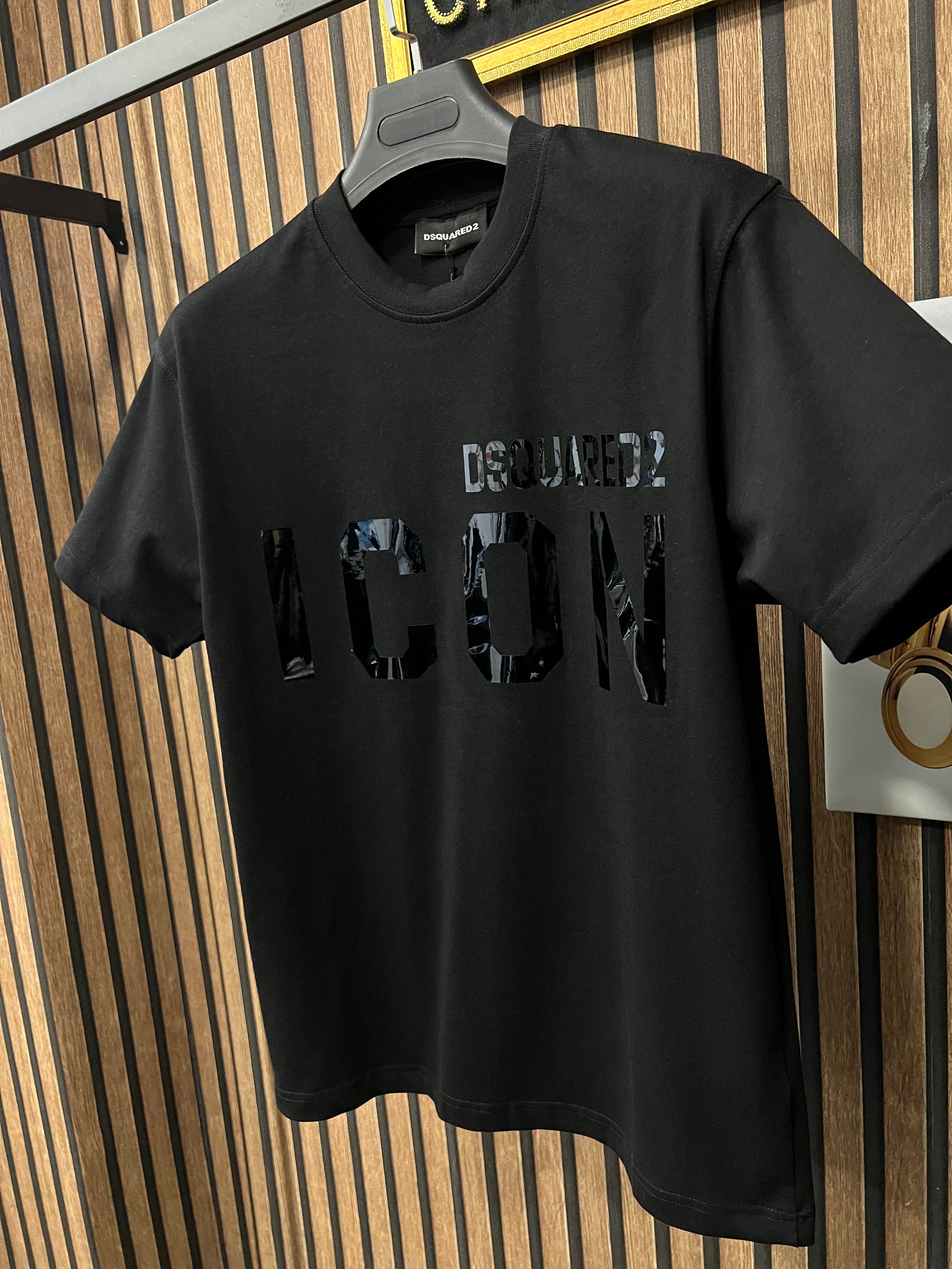 T-shirt Icon Dsquared2 I-2005