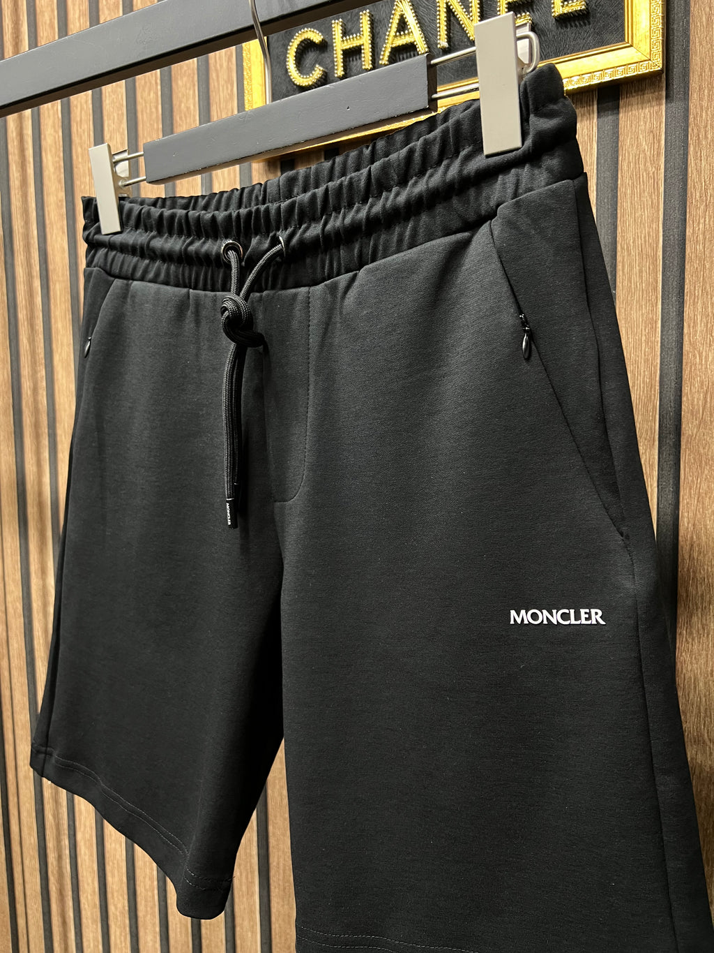 Βερμούδα Moncler m-222