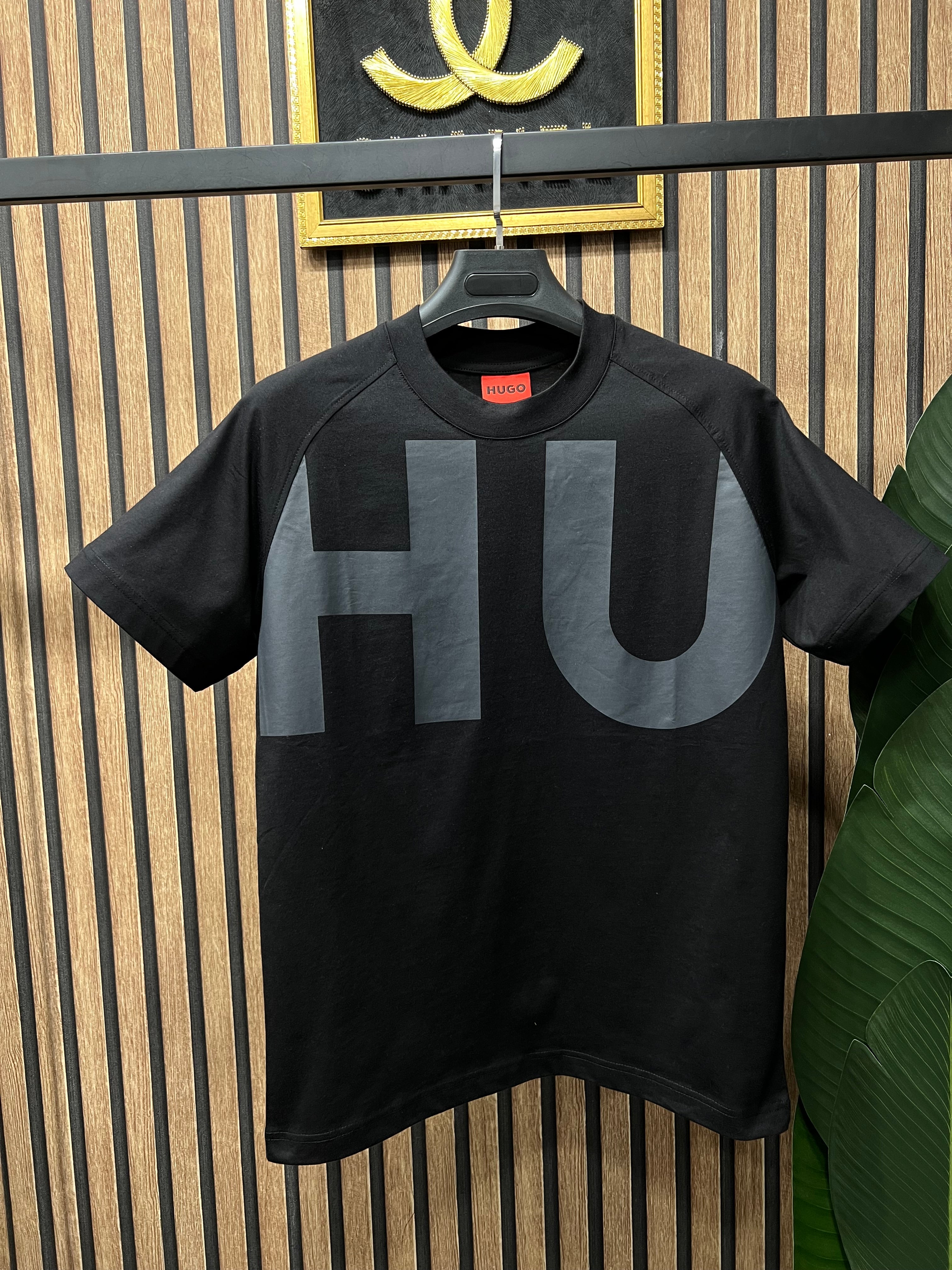 T-shirt Hugo Boss h-219