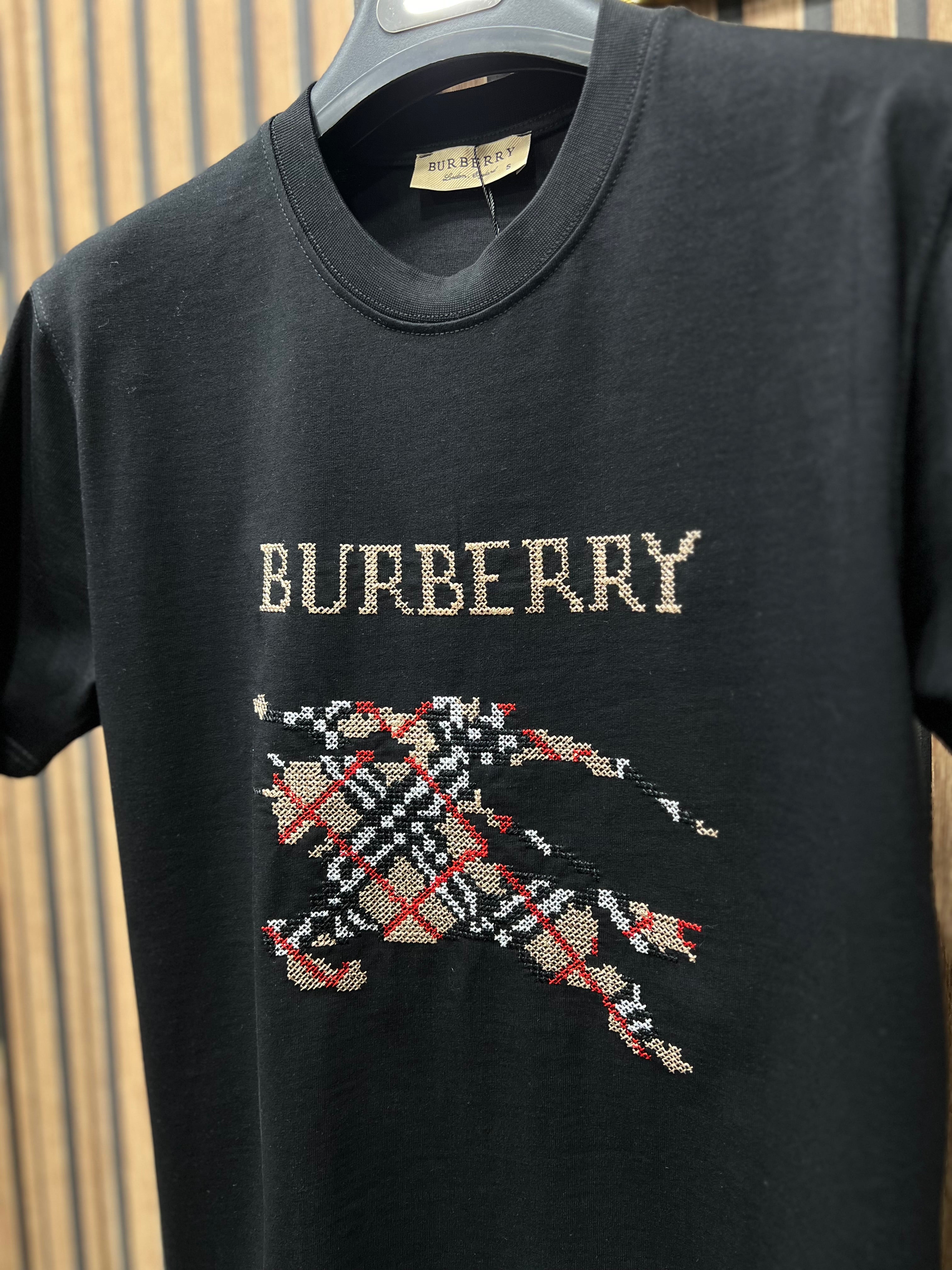T-shirt Burberry b-2767