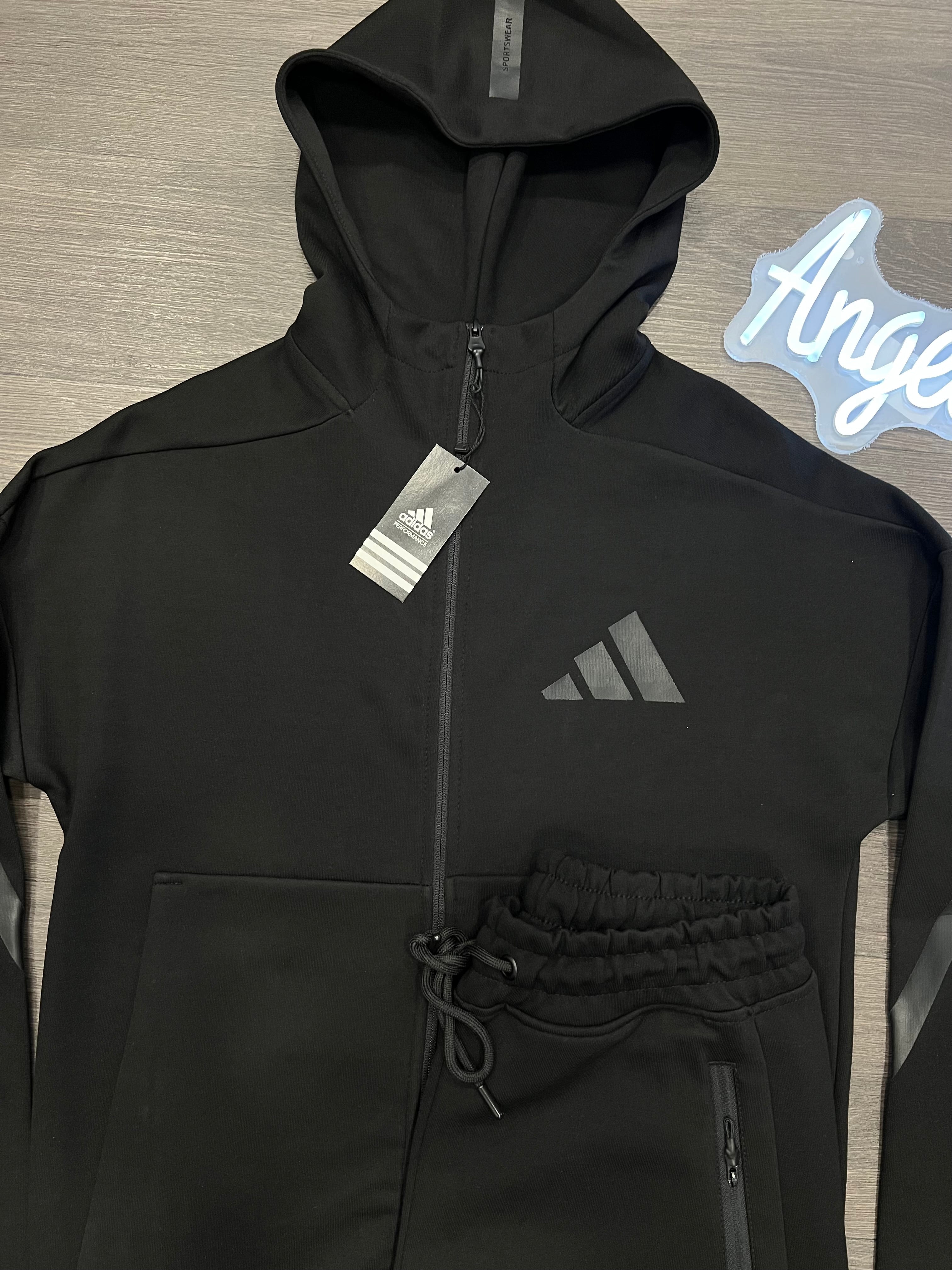 Adidas  Νέο Z.N.E. σετ a-140