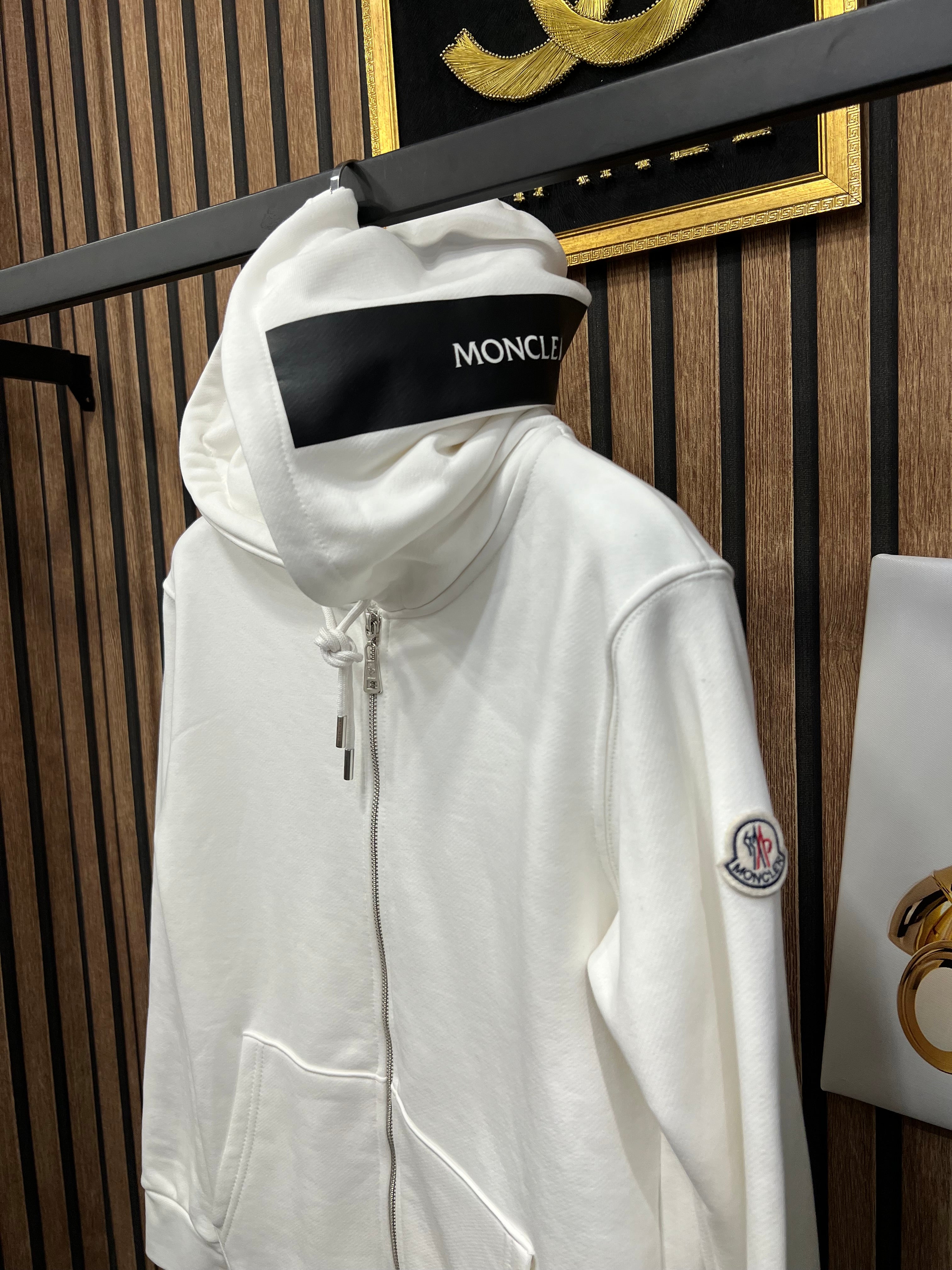 Moncler ζακέτα με επιγραφή στη κουκούλα m-402