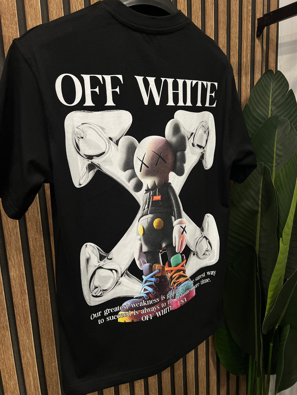 T-shirt Off White Kaws o-1003