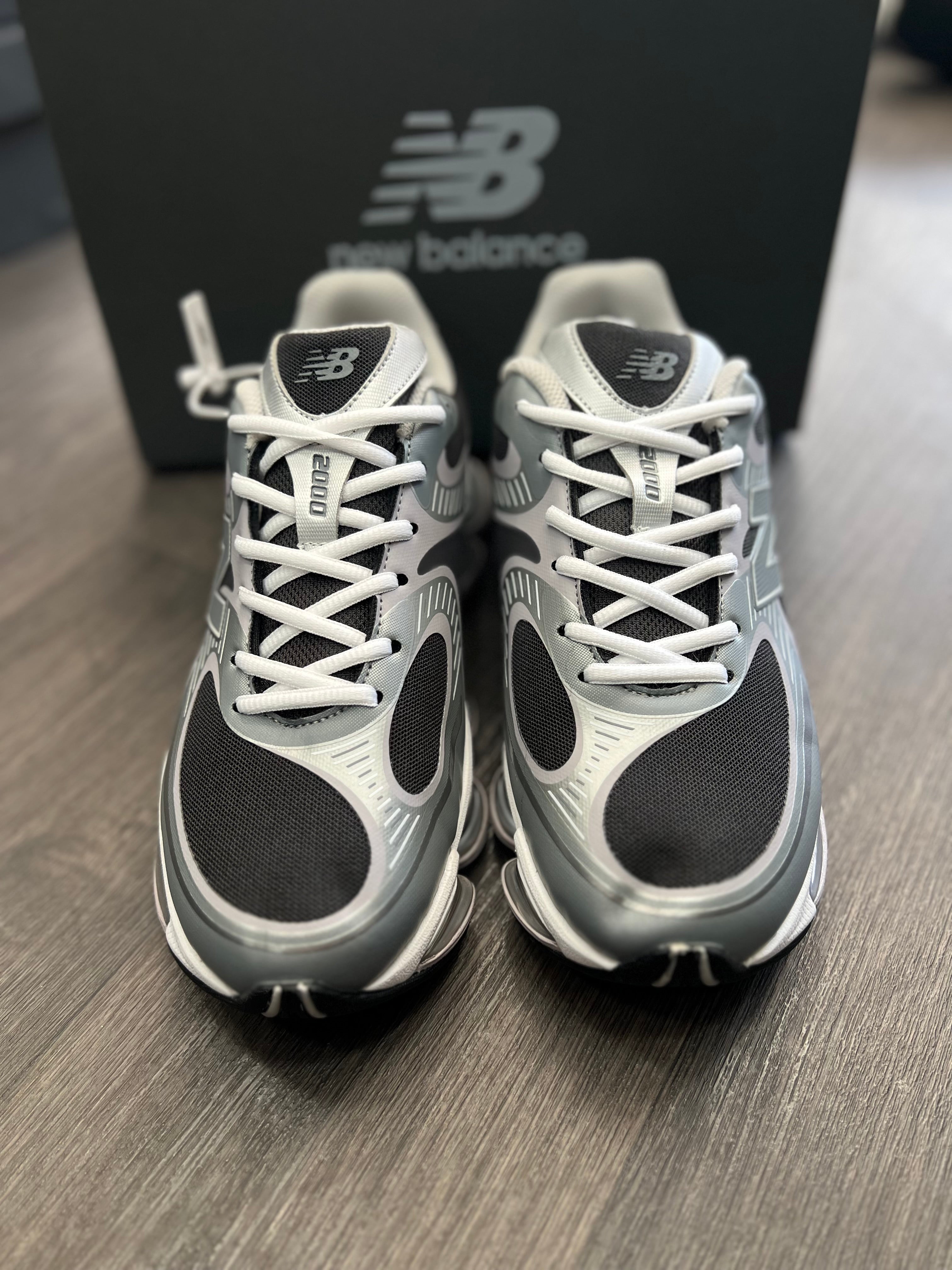 New balance 2000
