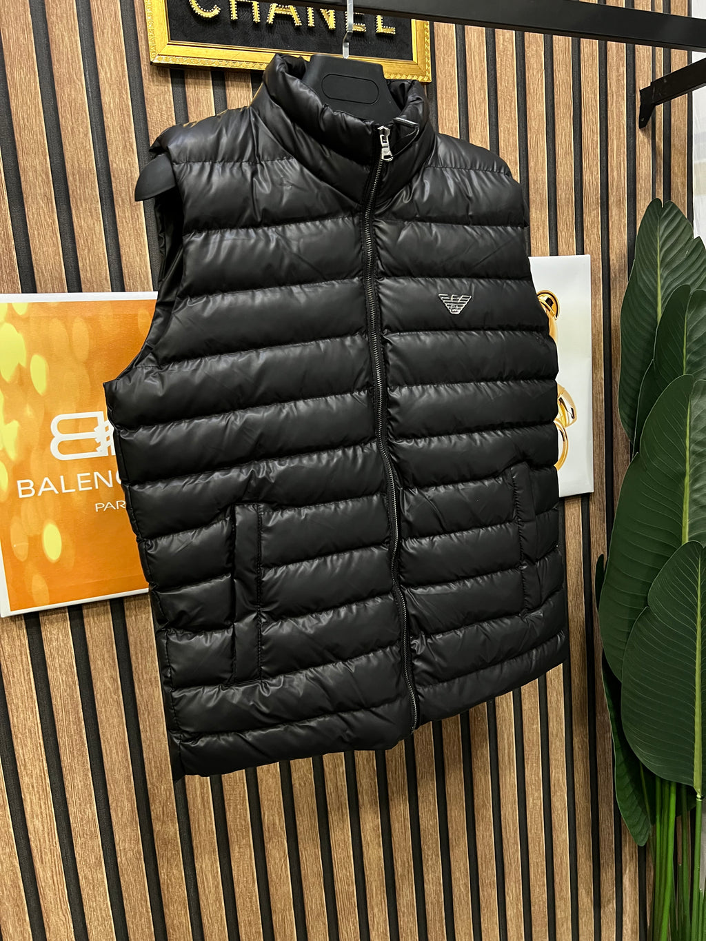 Emporio Armani EA7  αμάνικο e-1016