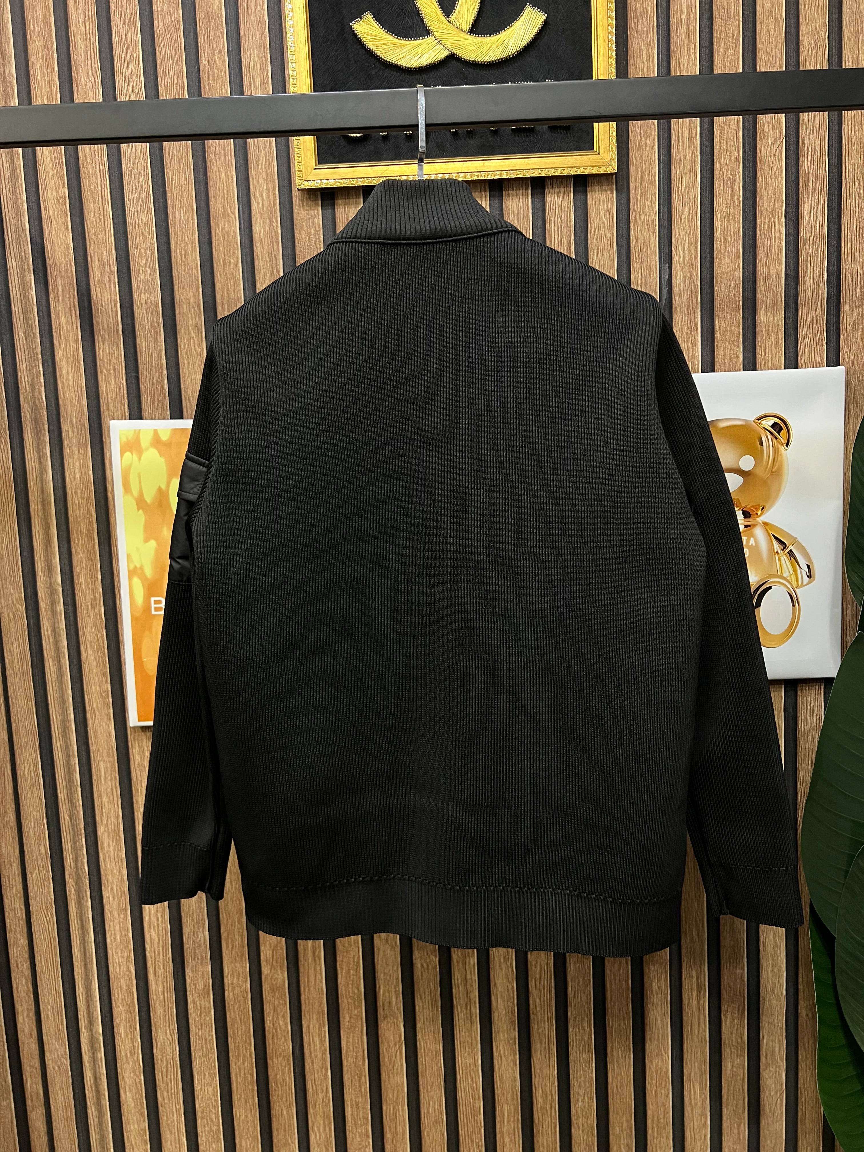 Moncler Jacket m-1016