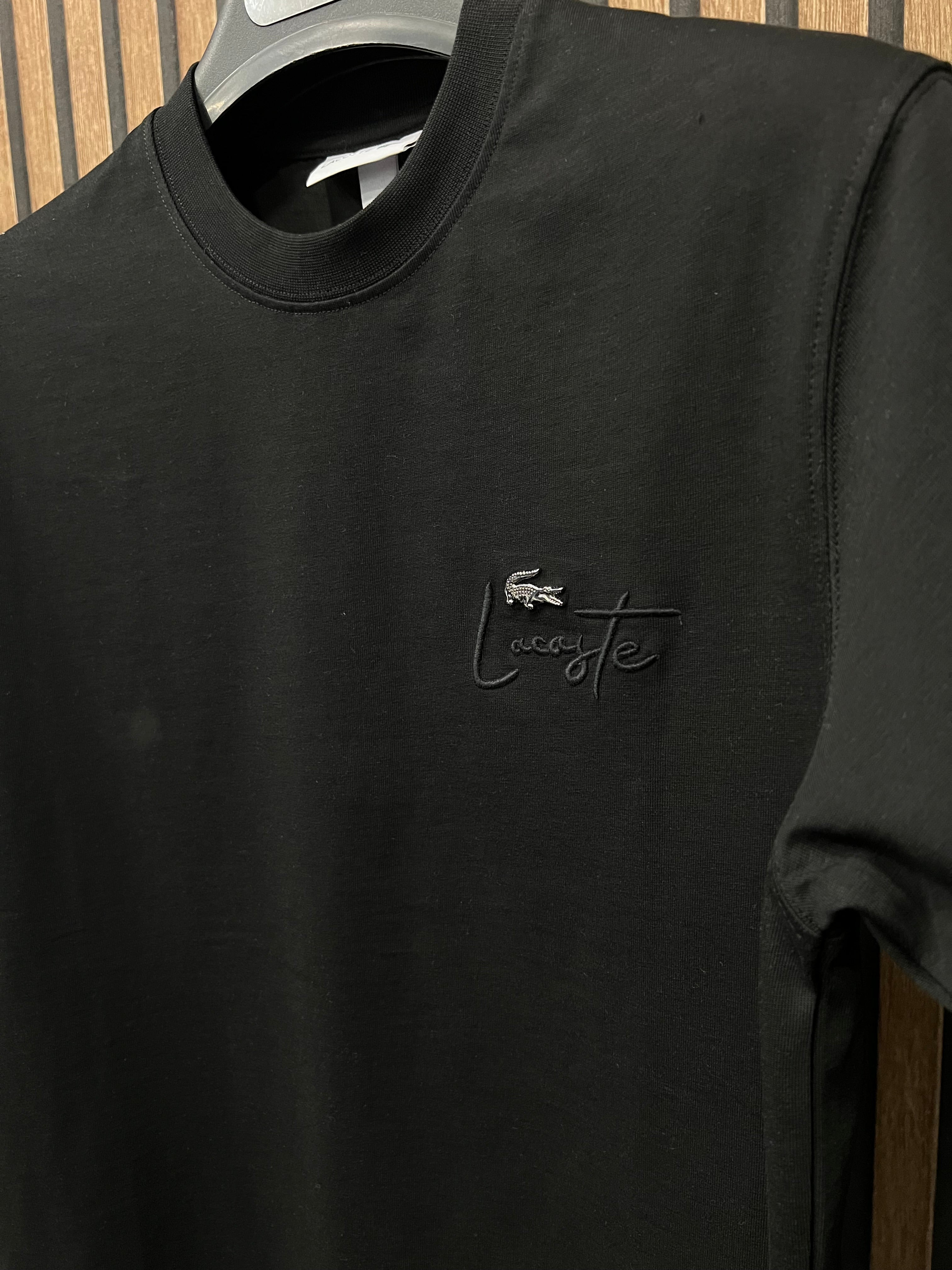 T-shirt Lacoste L-1004