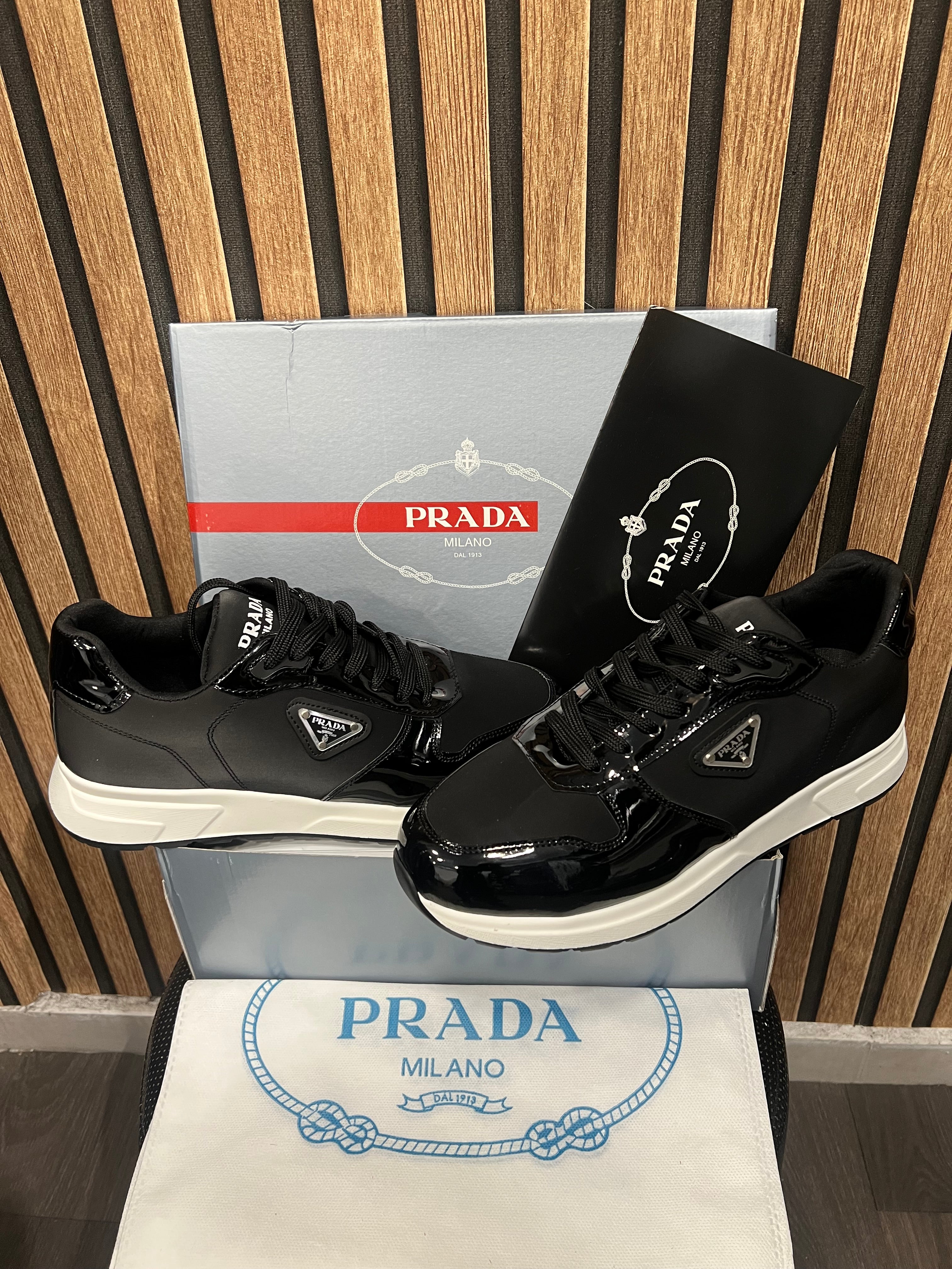 Prada sneakers p-020