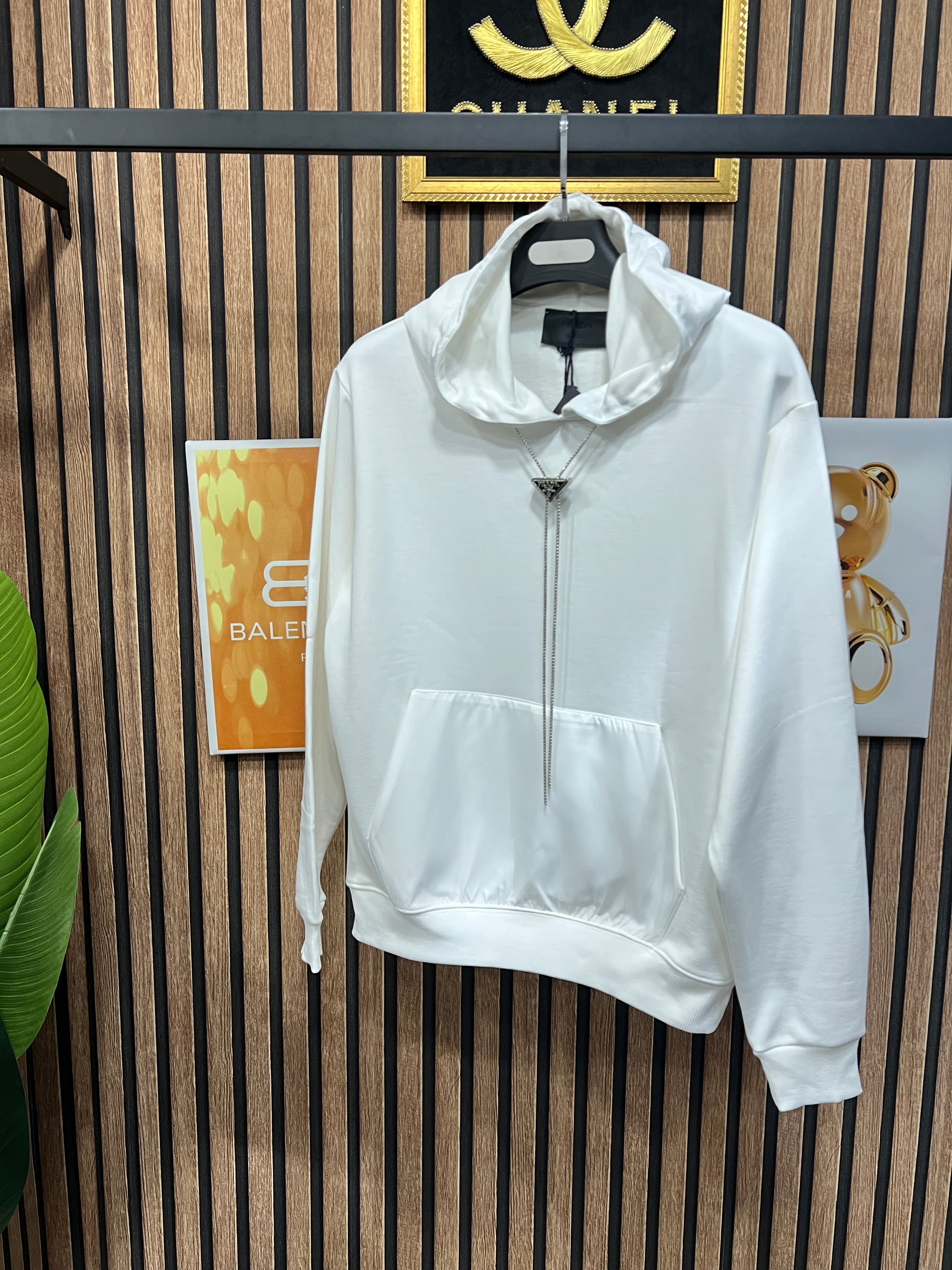 Prada φούτερ με αξεσουάρ p-30