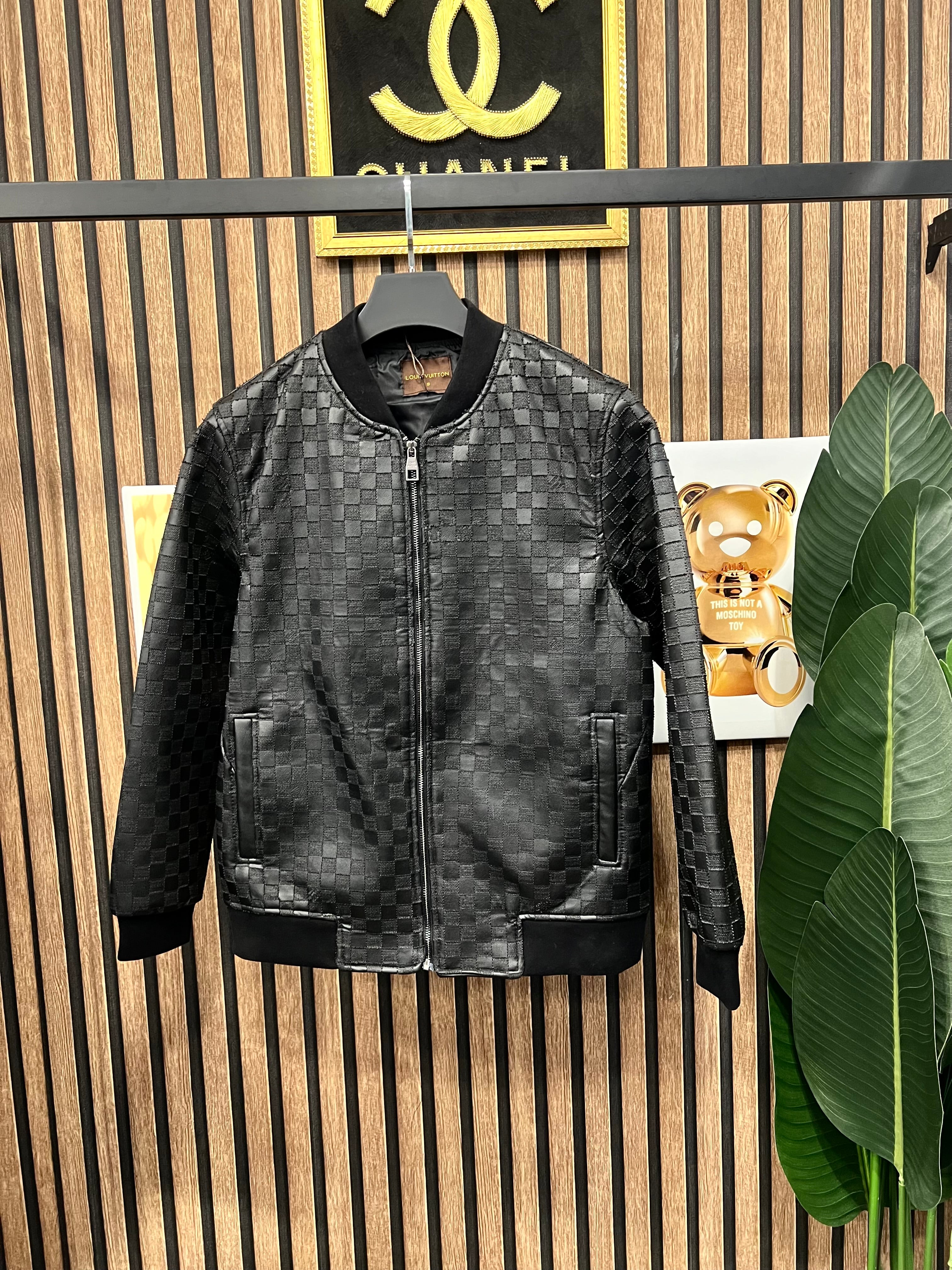 Louis Vuitton jacket lv-40