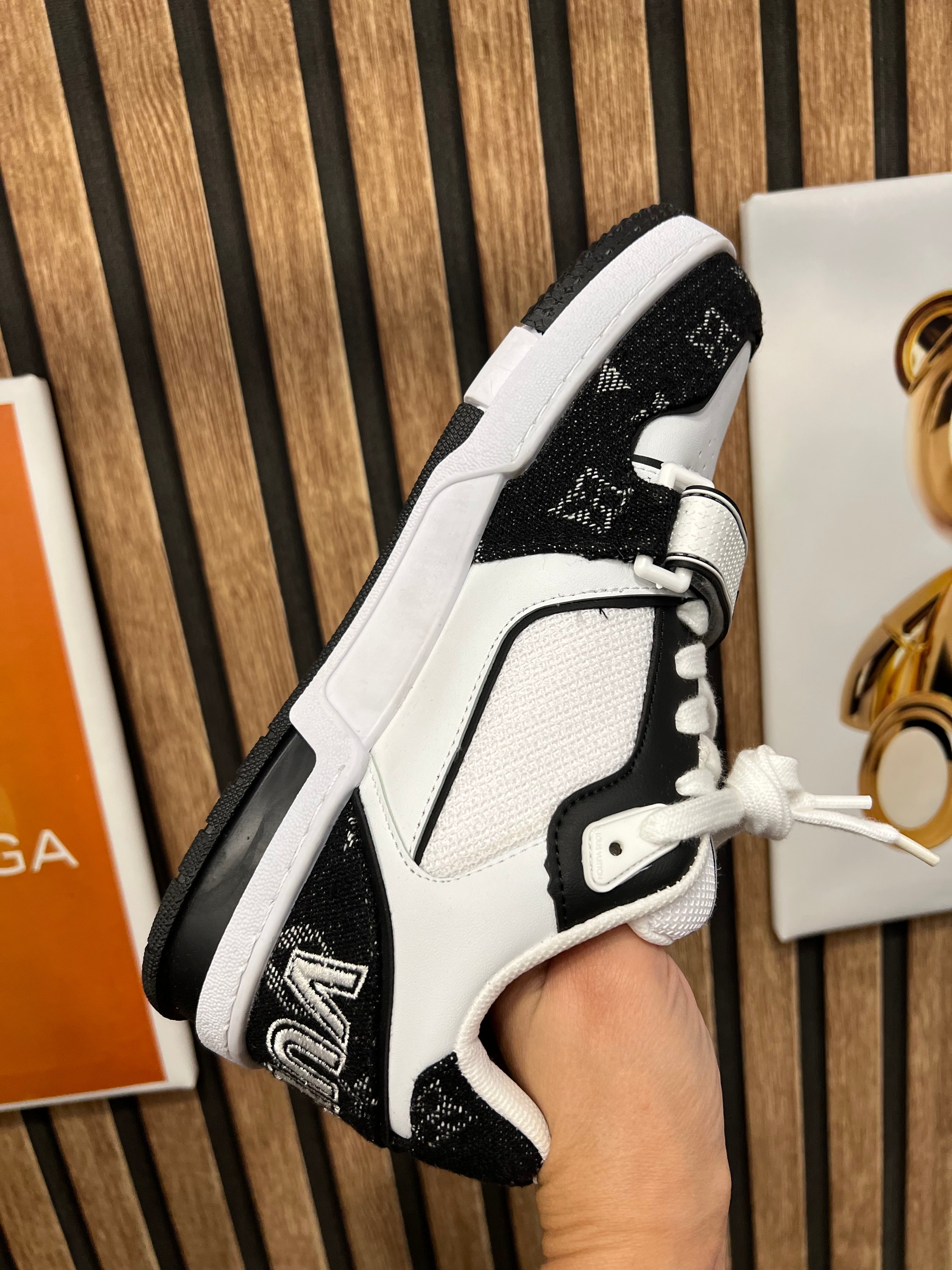 Sneakers Louis Vuitton  low trainers Lv-34