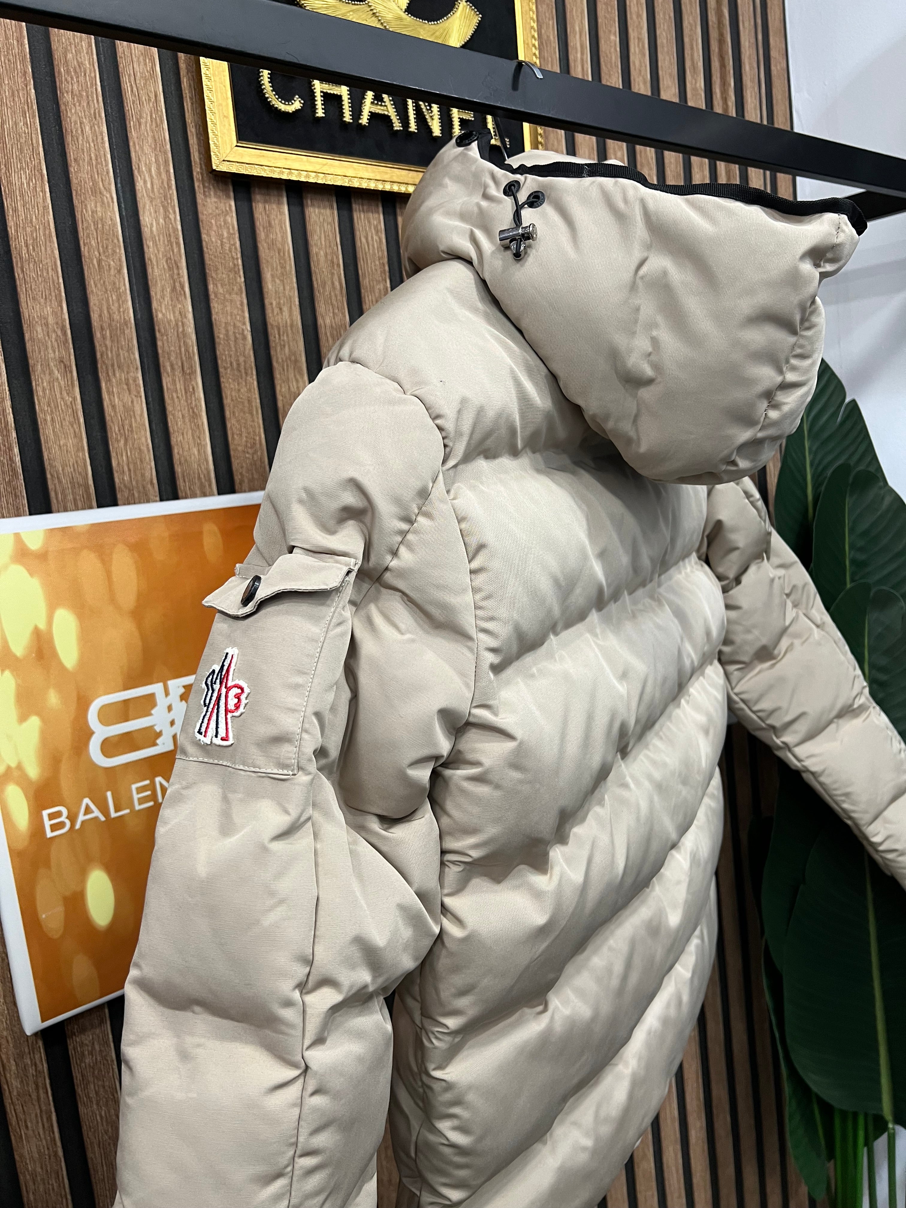 Moncler jacket m-9989