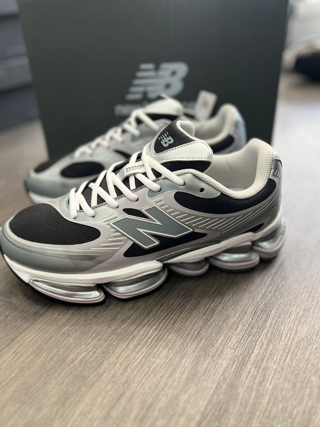 New balance 2000
