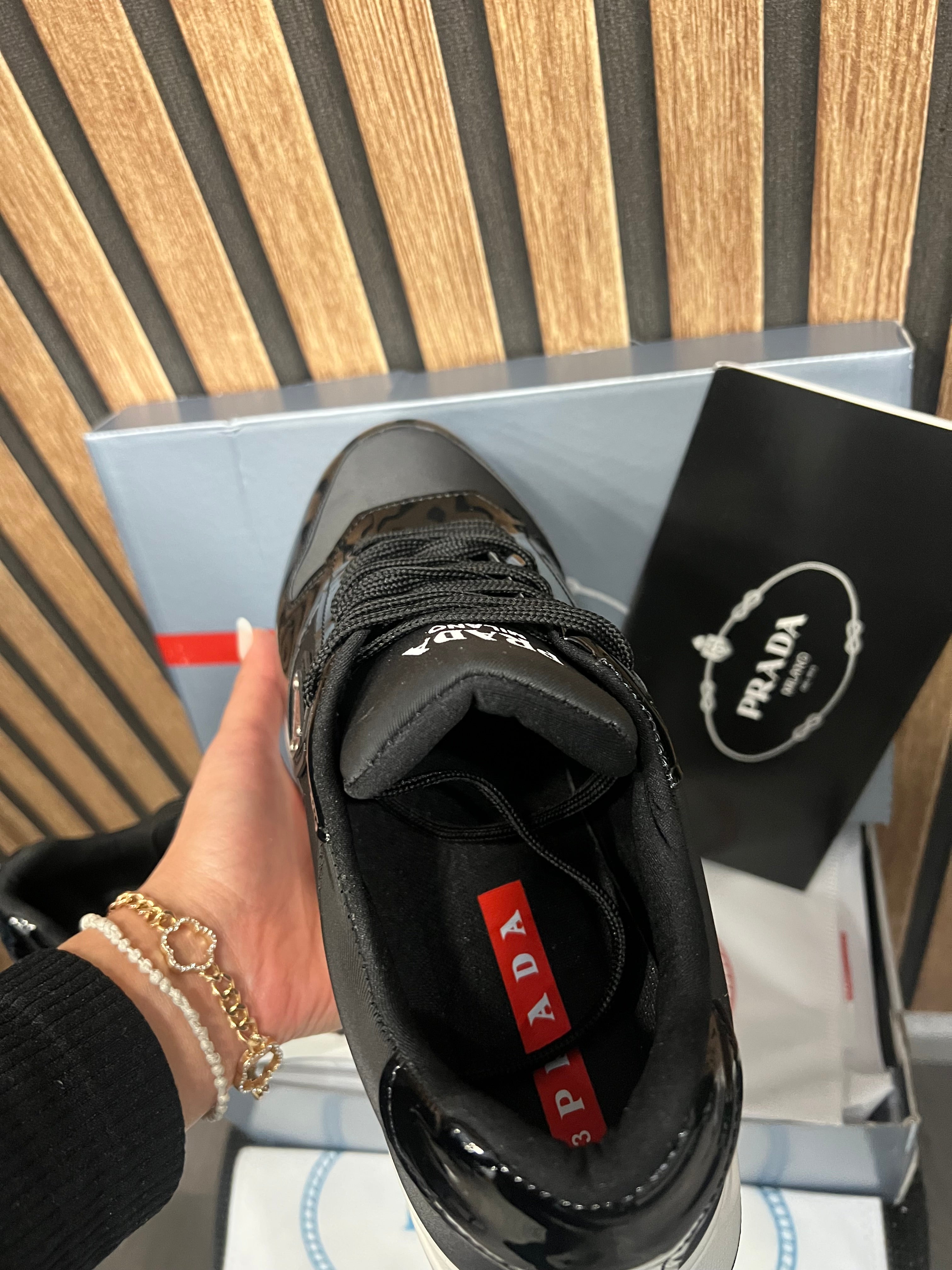 Prada sneakers p-020