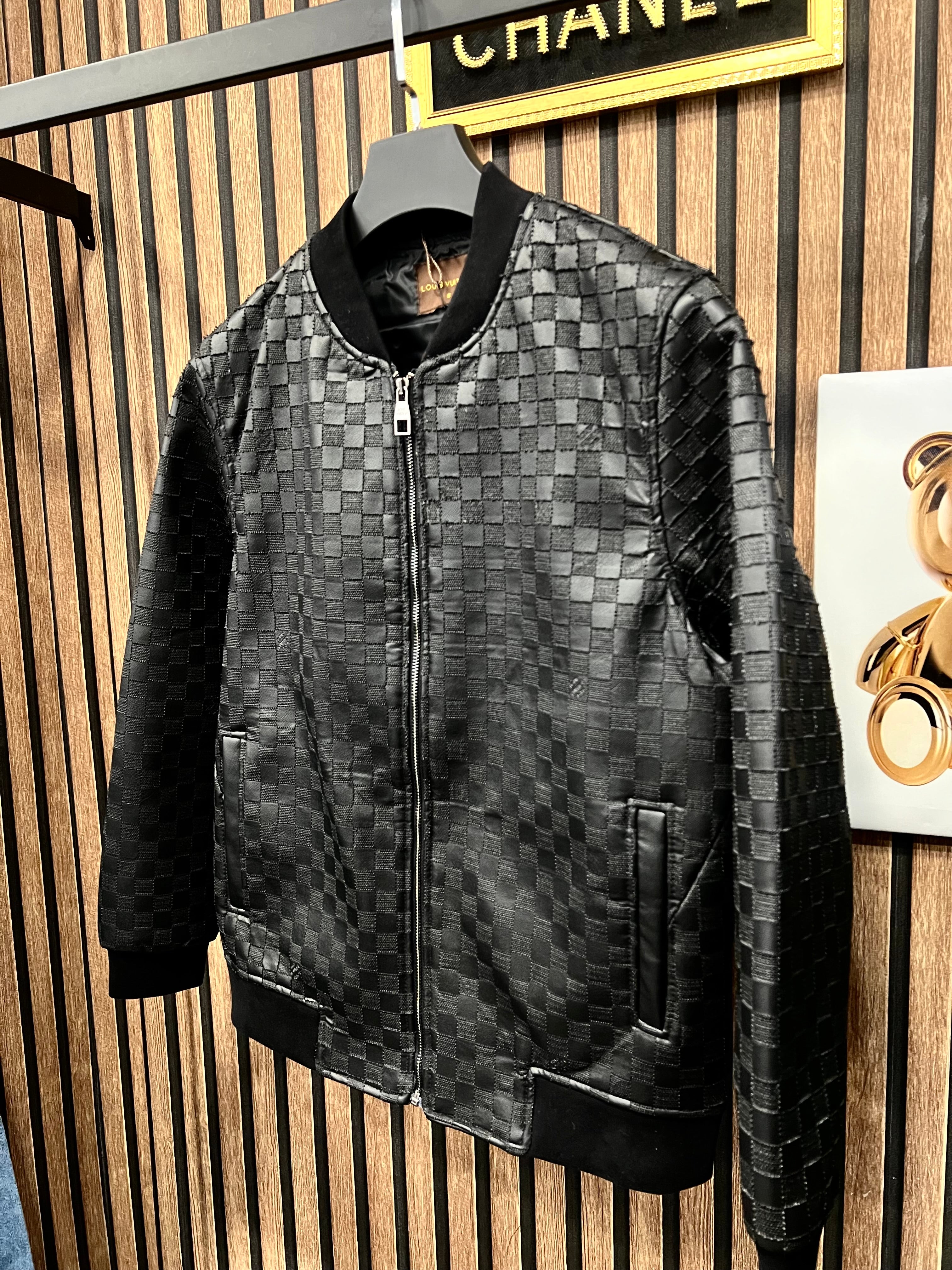 Louis Vuitton jacket lv-40