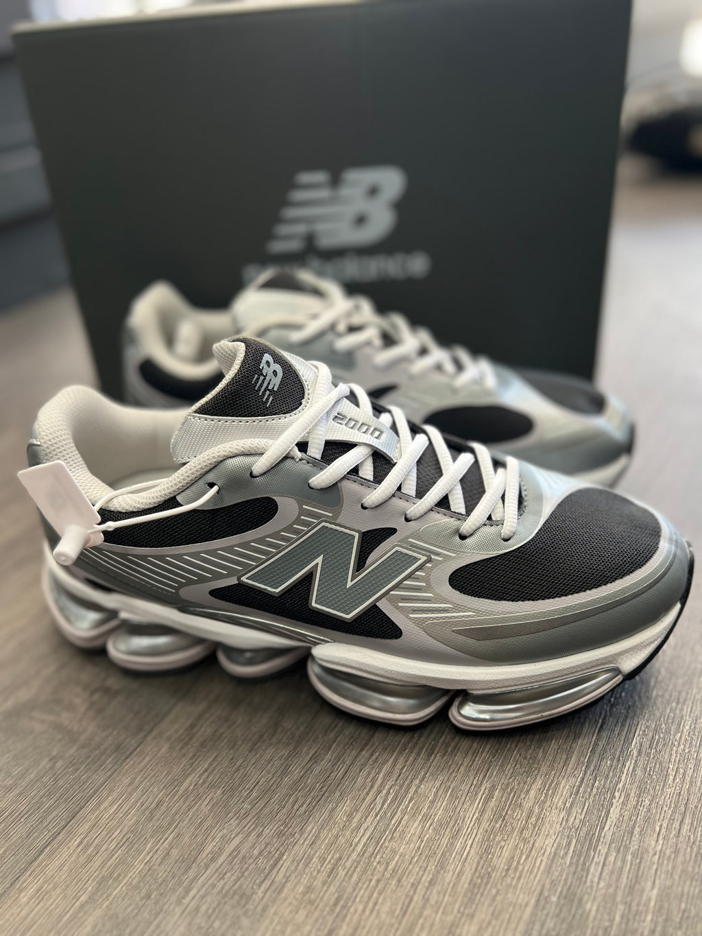 New balance 2000