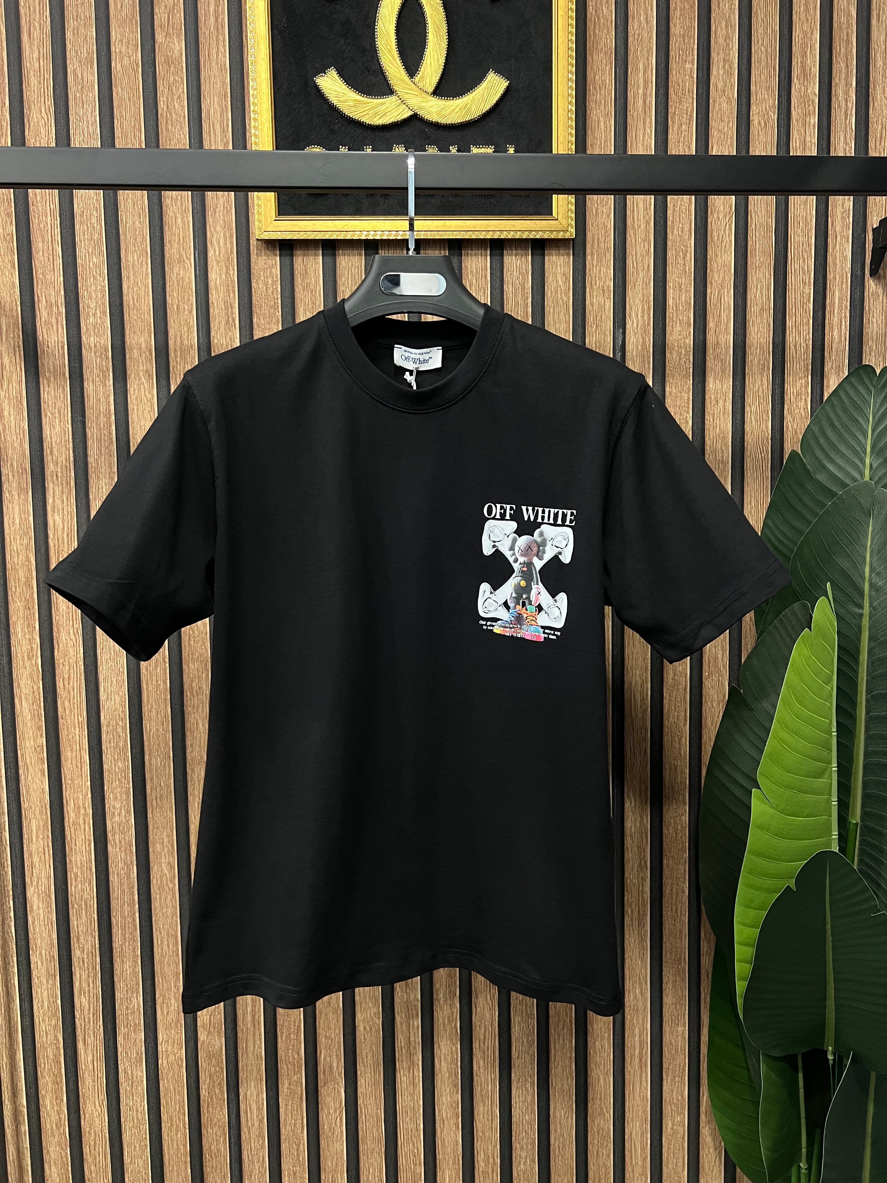 T-shirt Off White Kaws o-1003