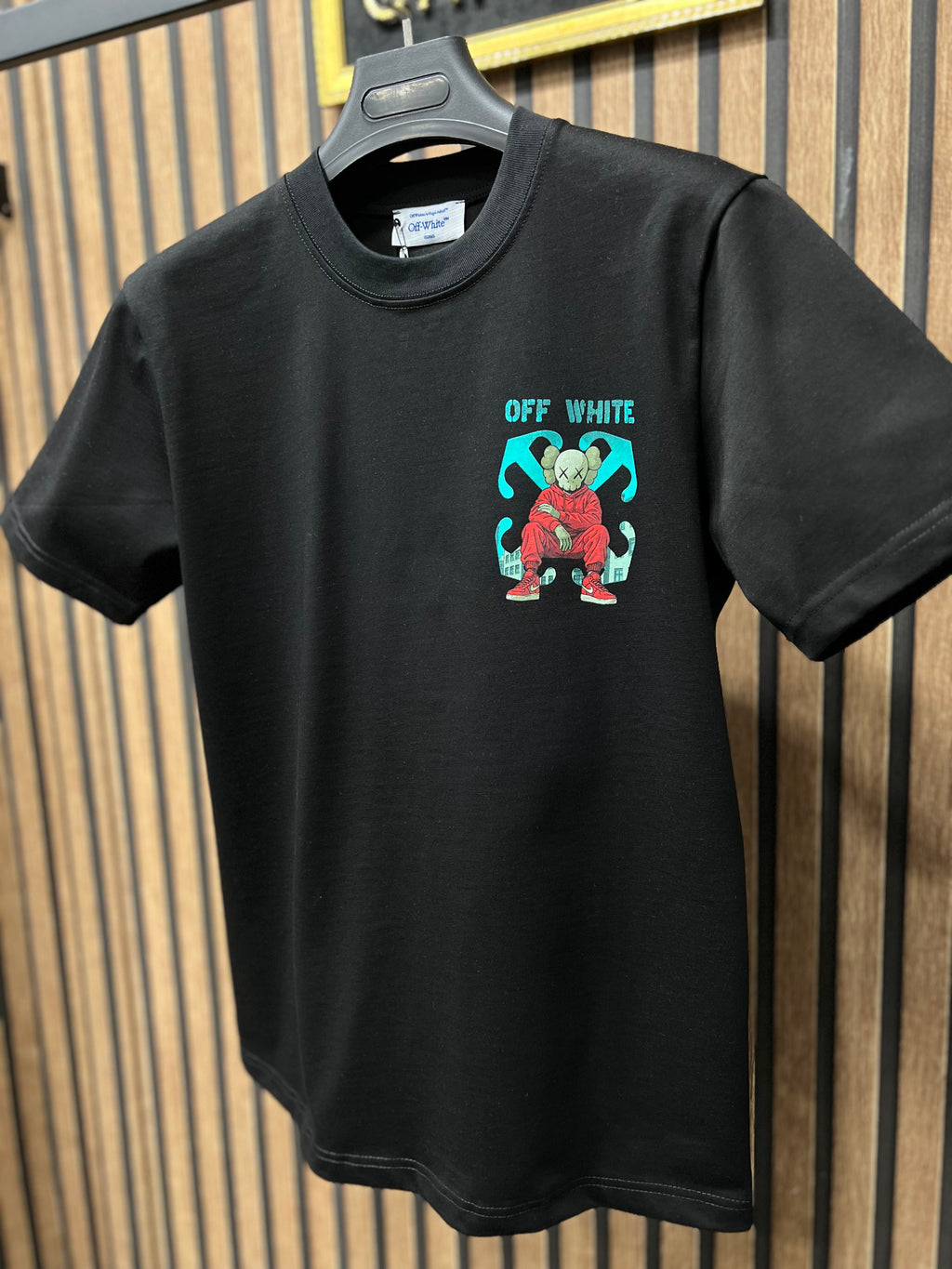 T-shirt Off white Kaws o-2765