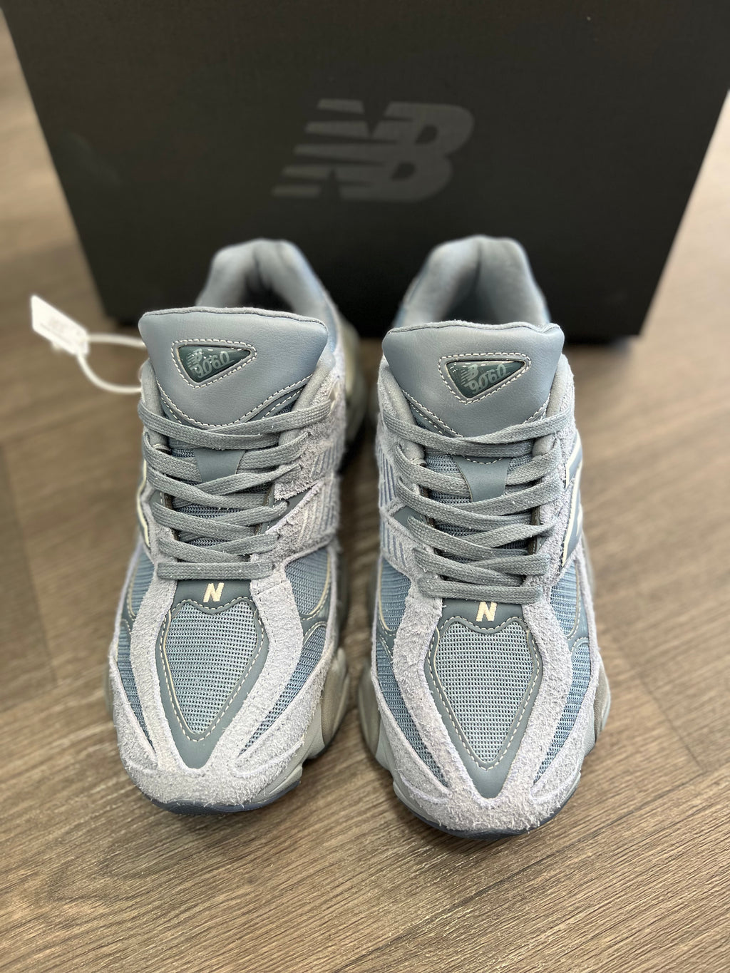 New balance 9060