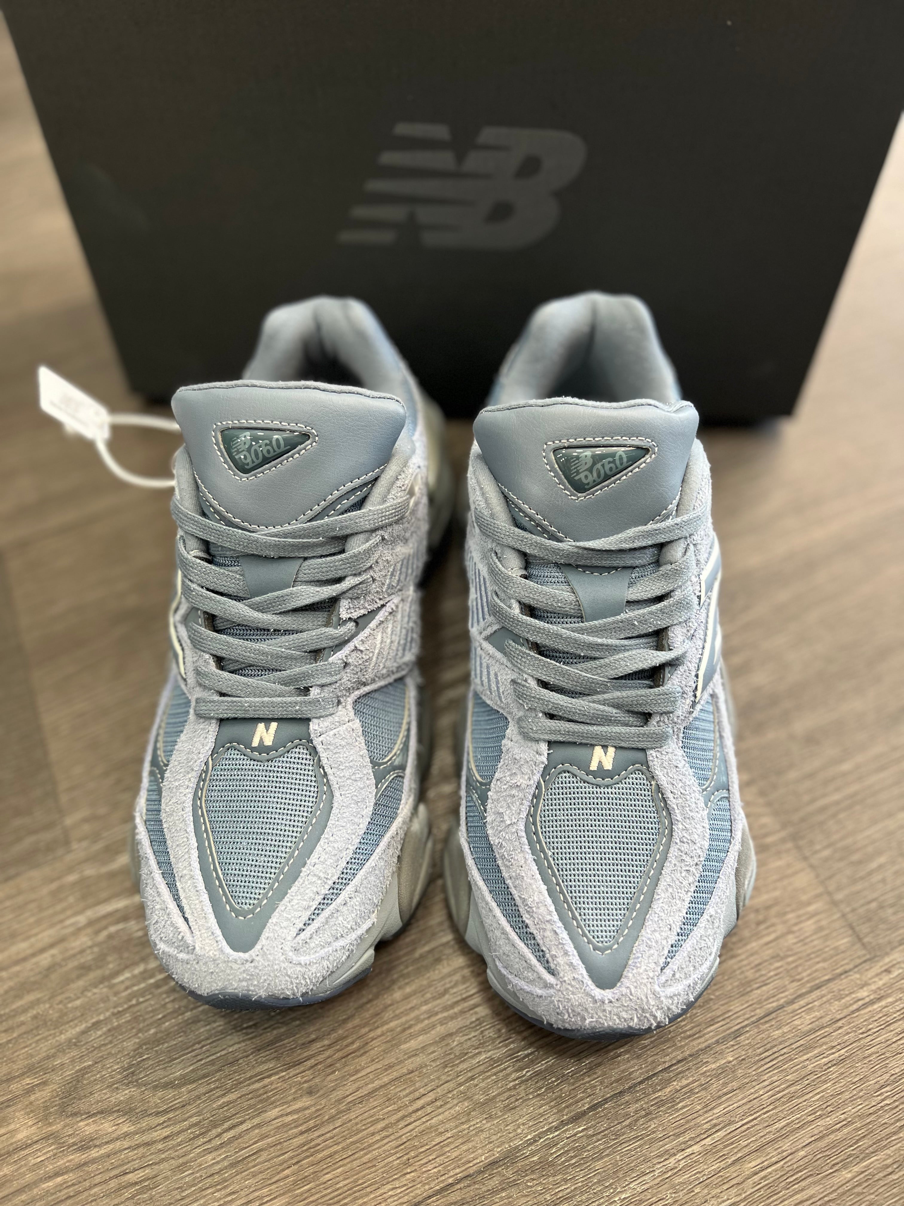 New balance 9060