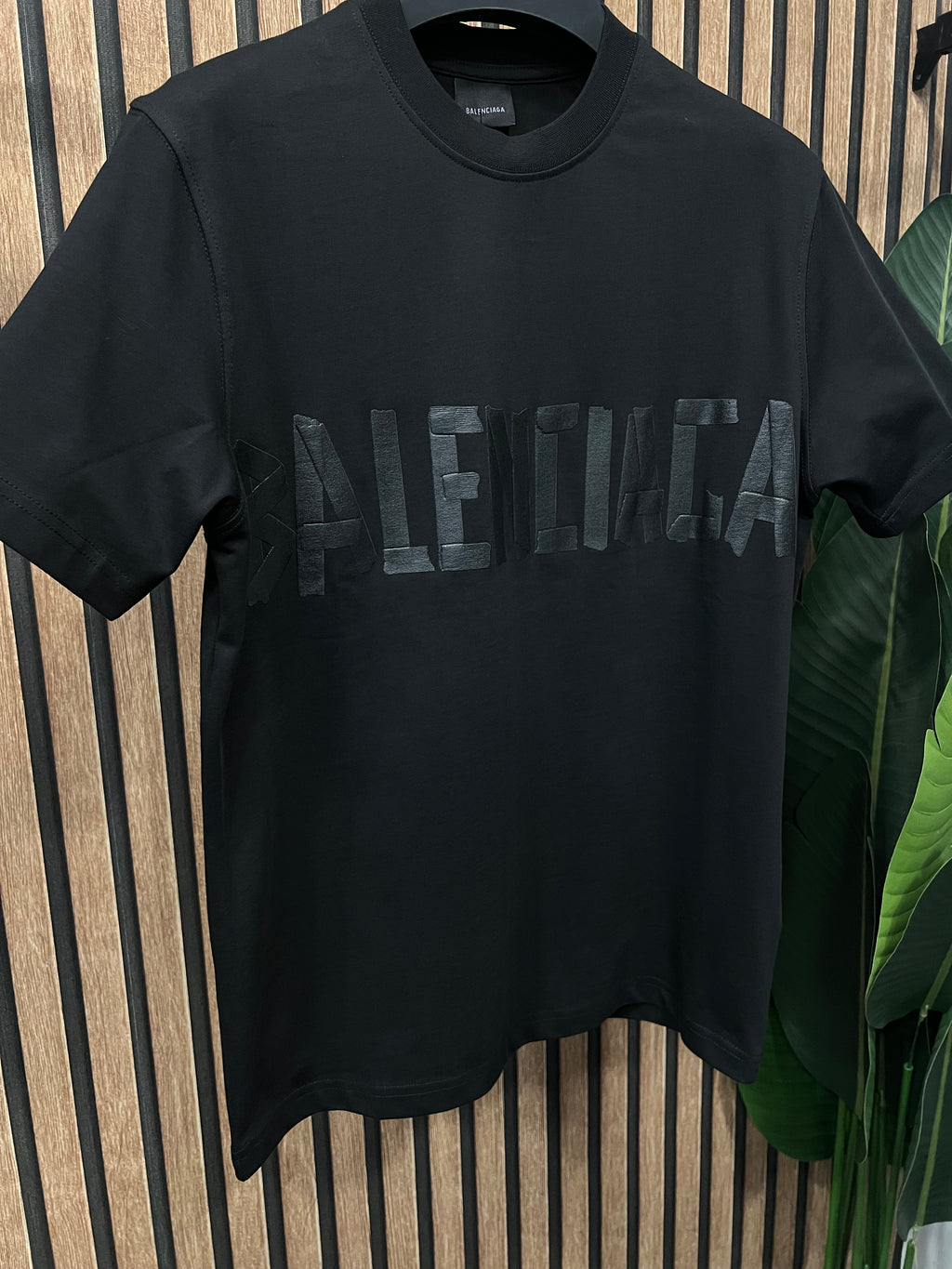 T-shirt Balenciaga b-1012