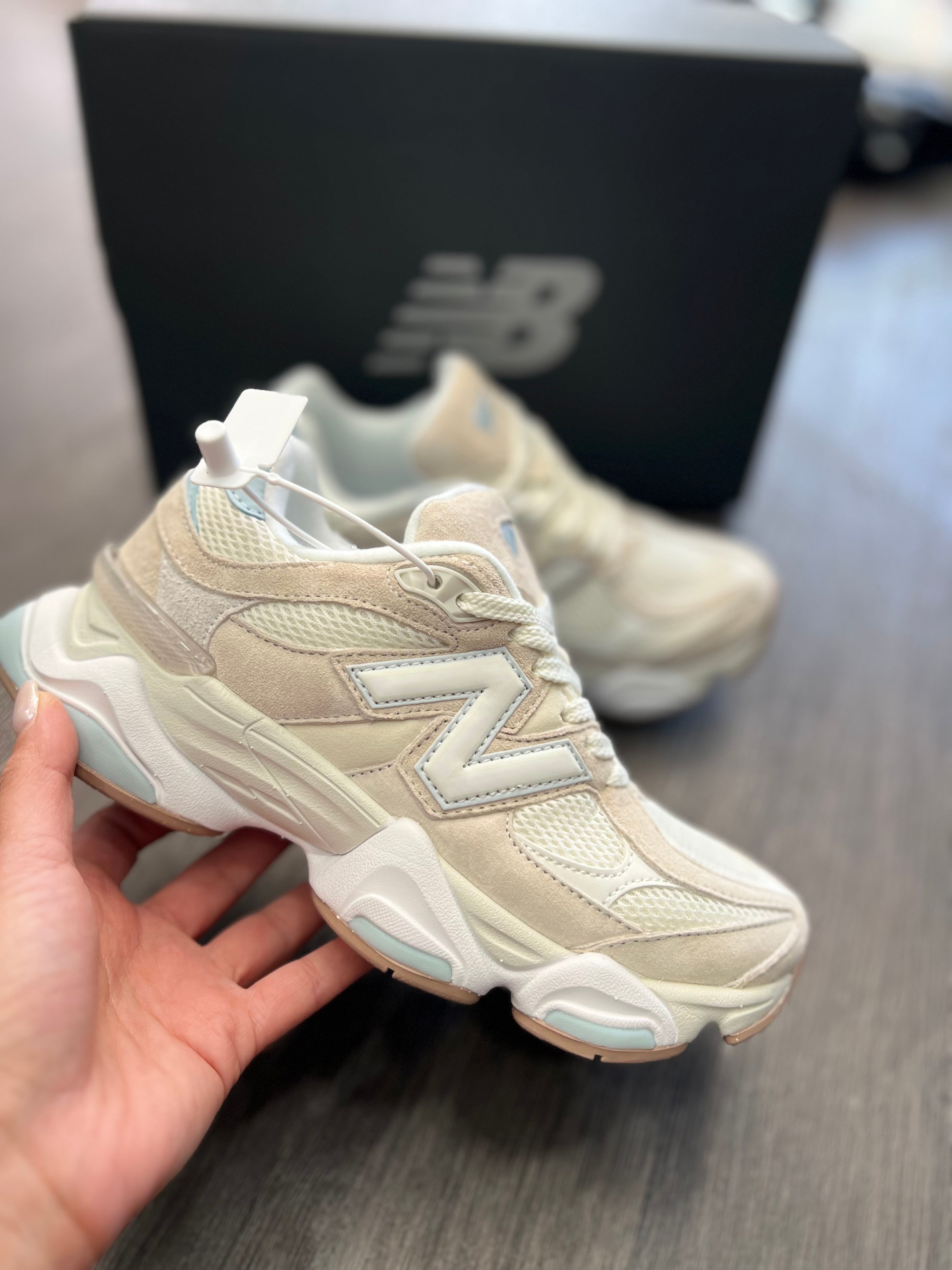 New balance 9060