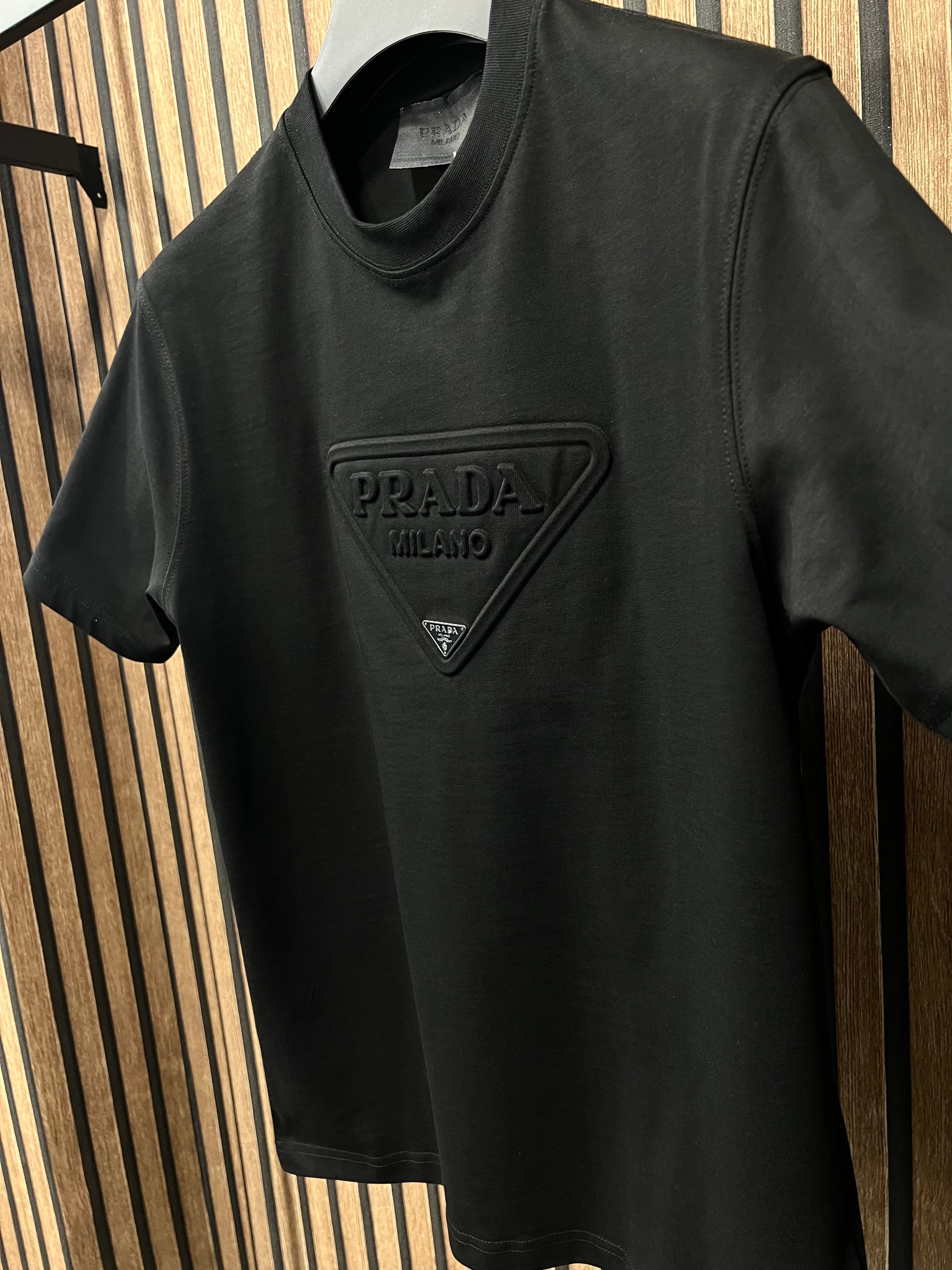 T-shirt Prada p-1013