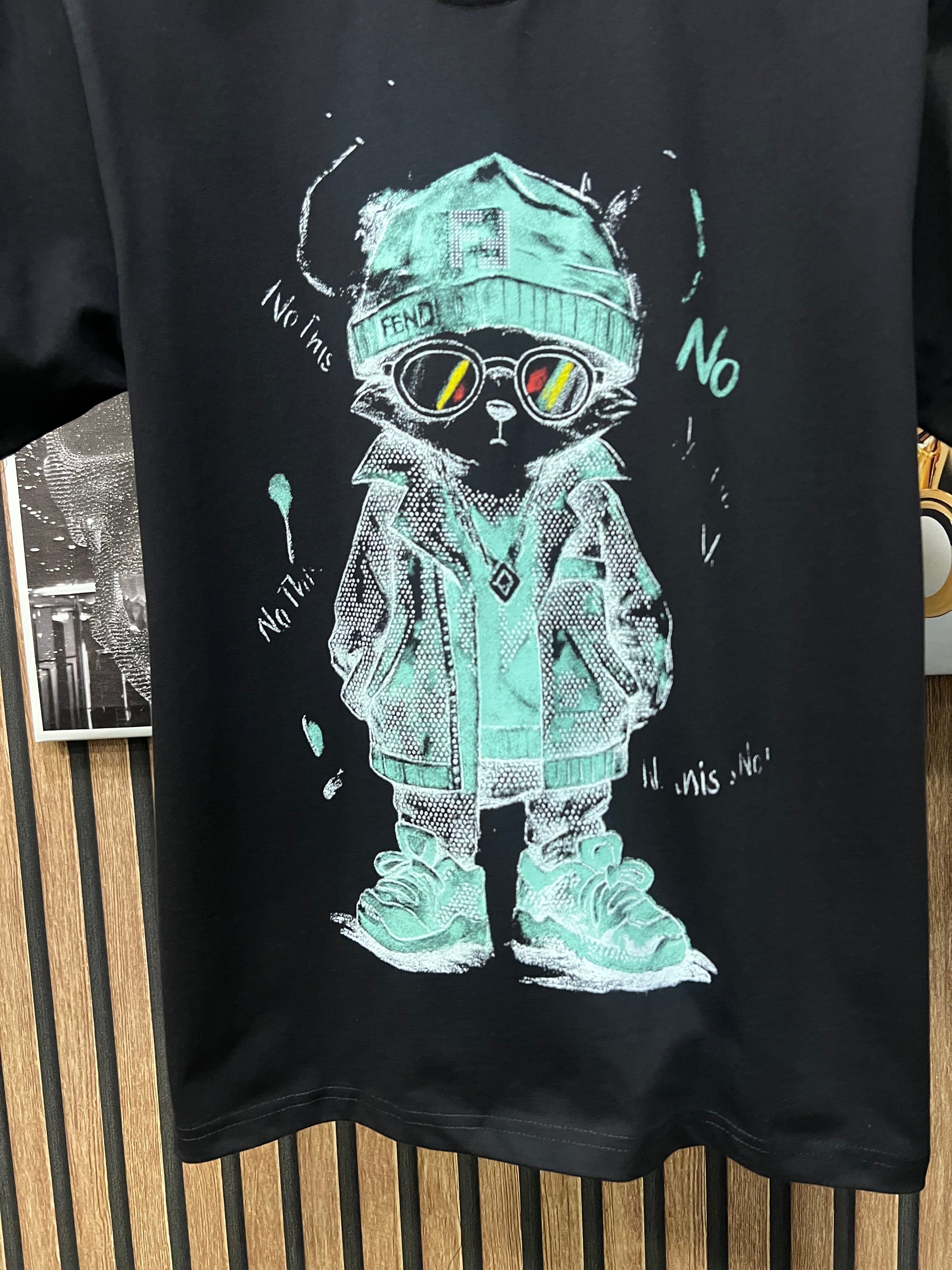 T-shirt Fendi f-679