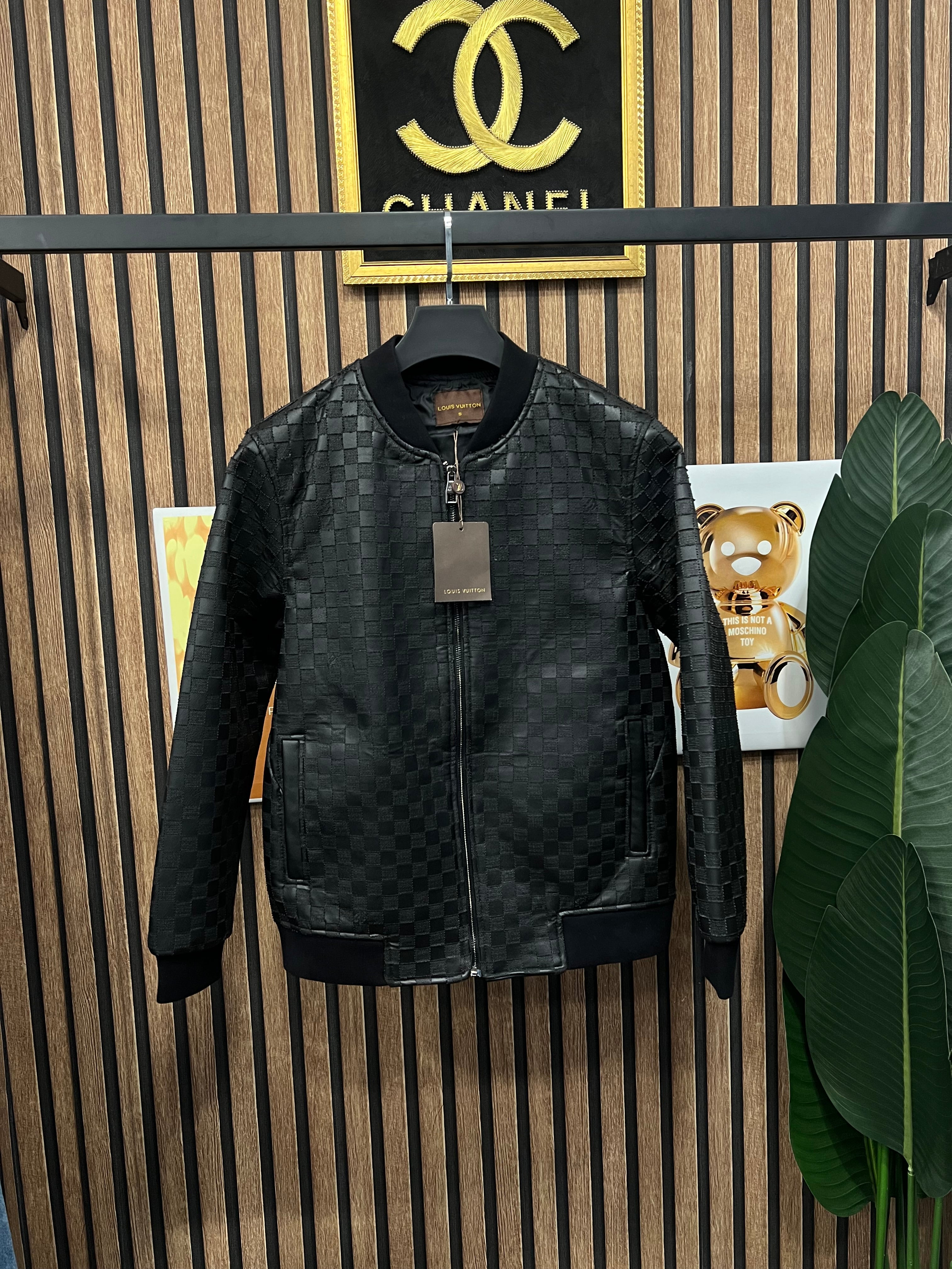 Louis Vuitton jacket lv-40