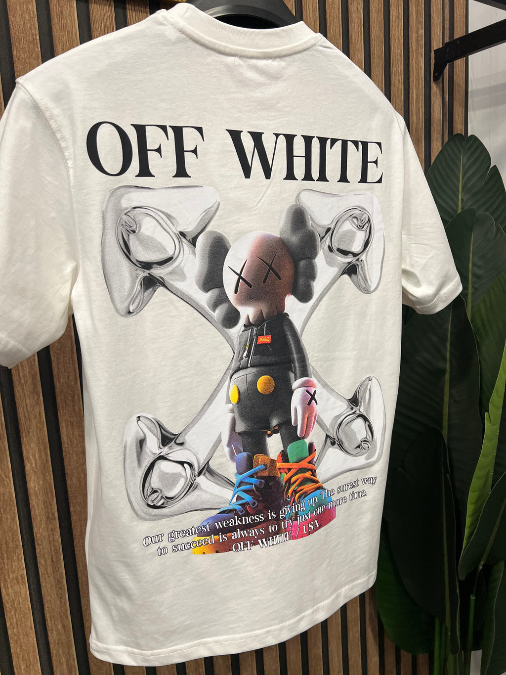 T-shirt Off White Kaws o-1006