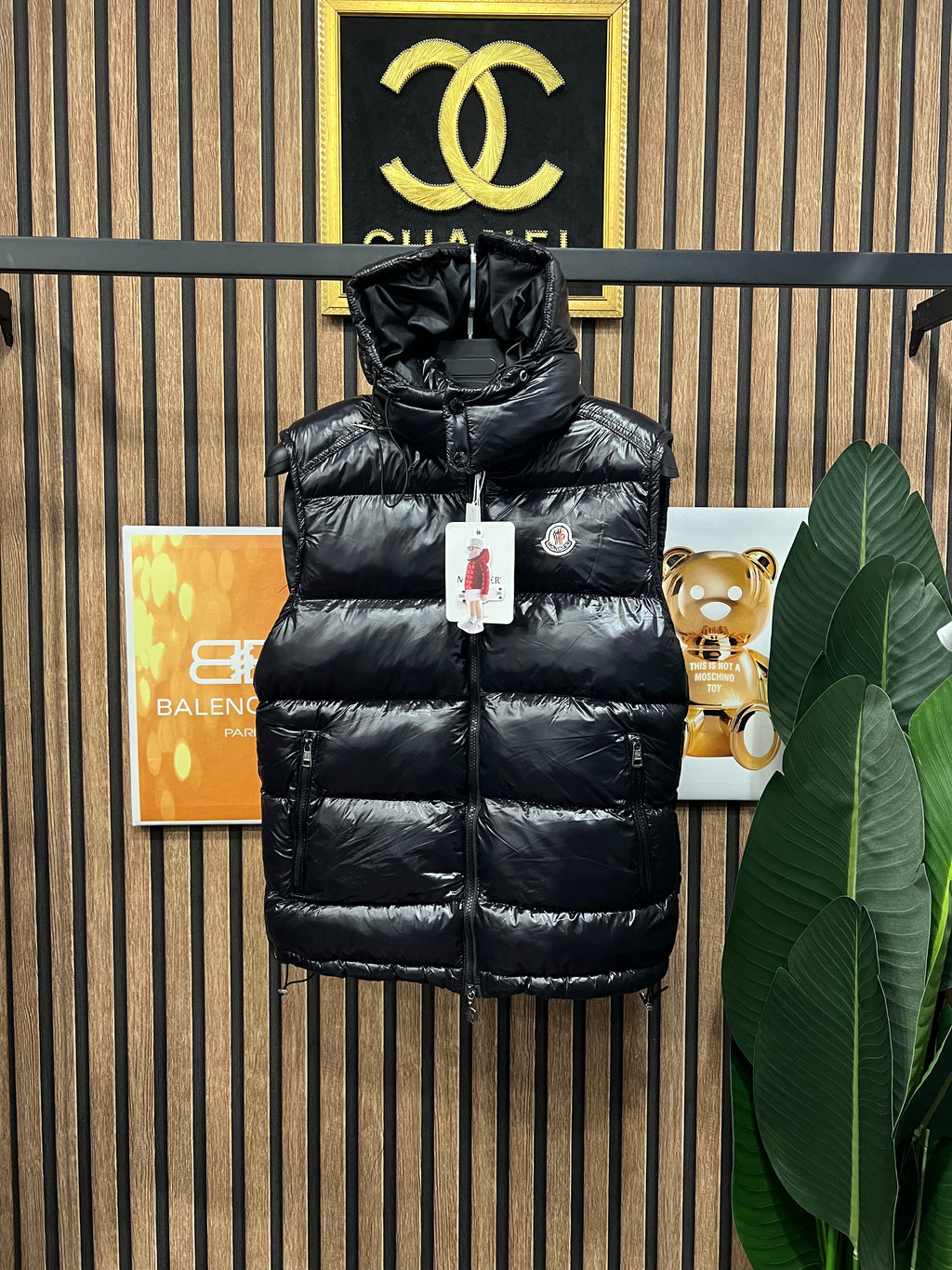 Moncler maya αμάνικο m-35