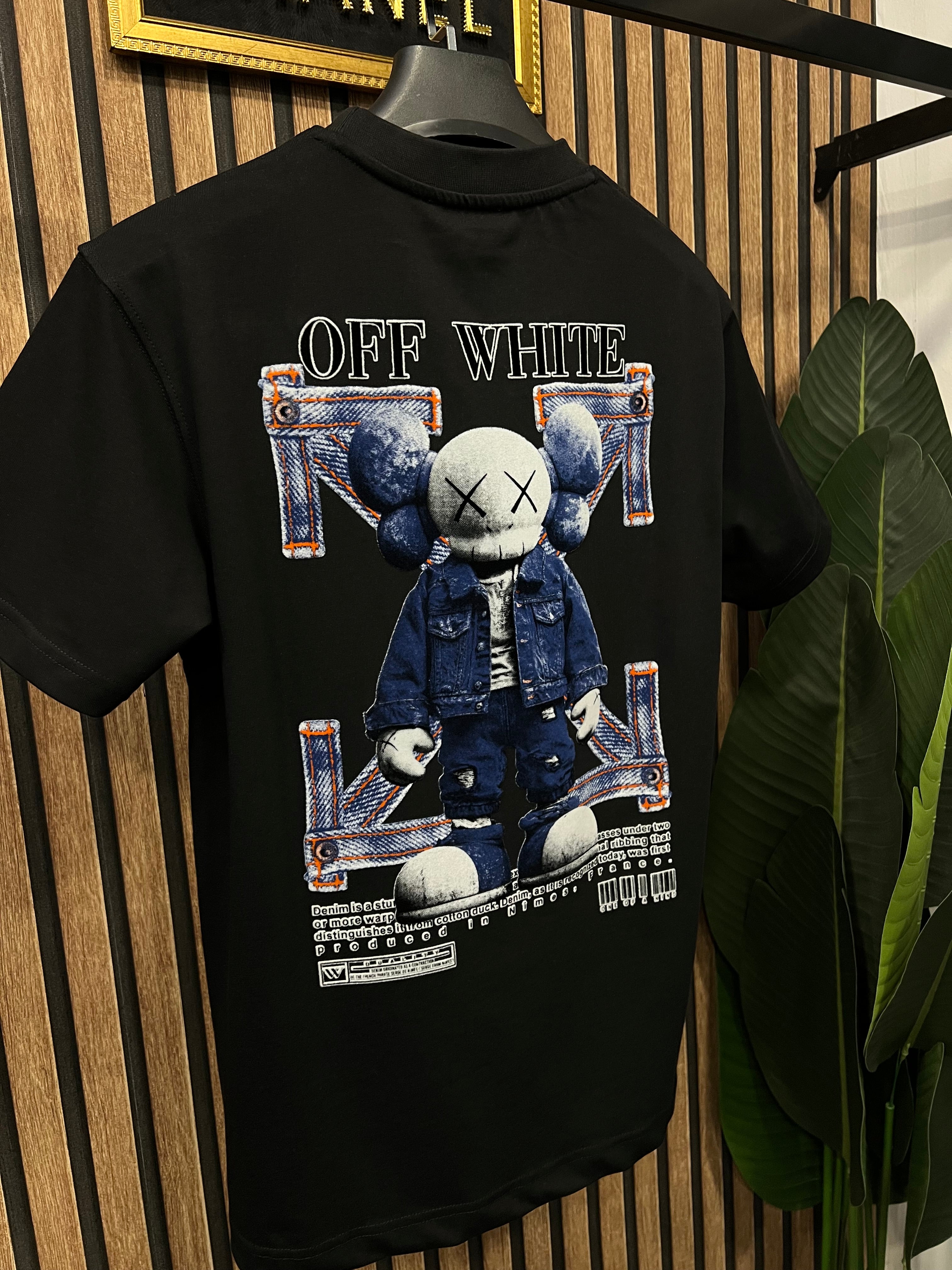 T-shirt Off White Kaws o-992