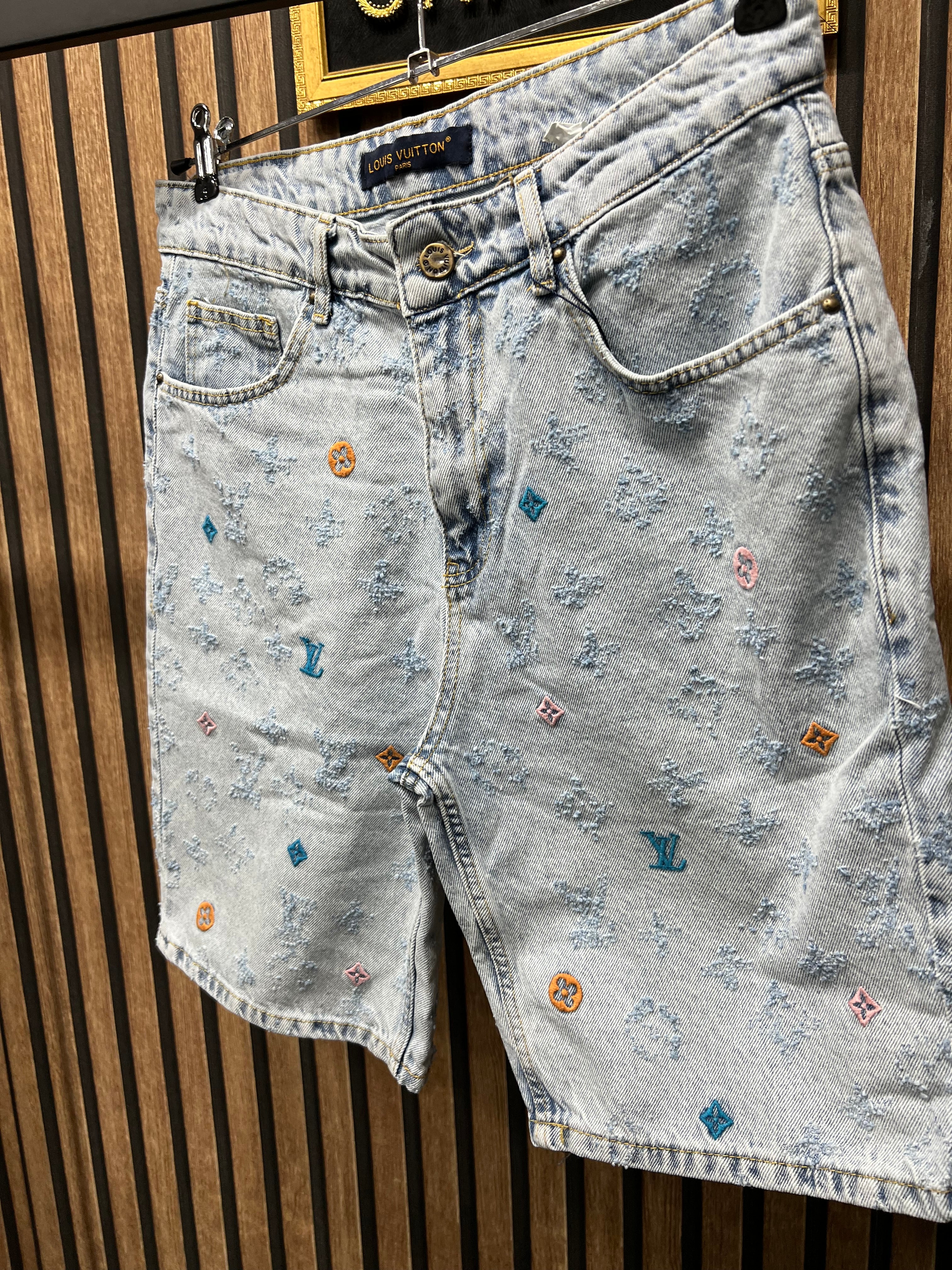 Louis Vuitton jeans βερμούδα L-225