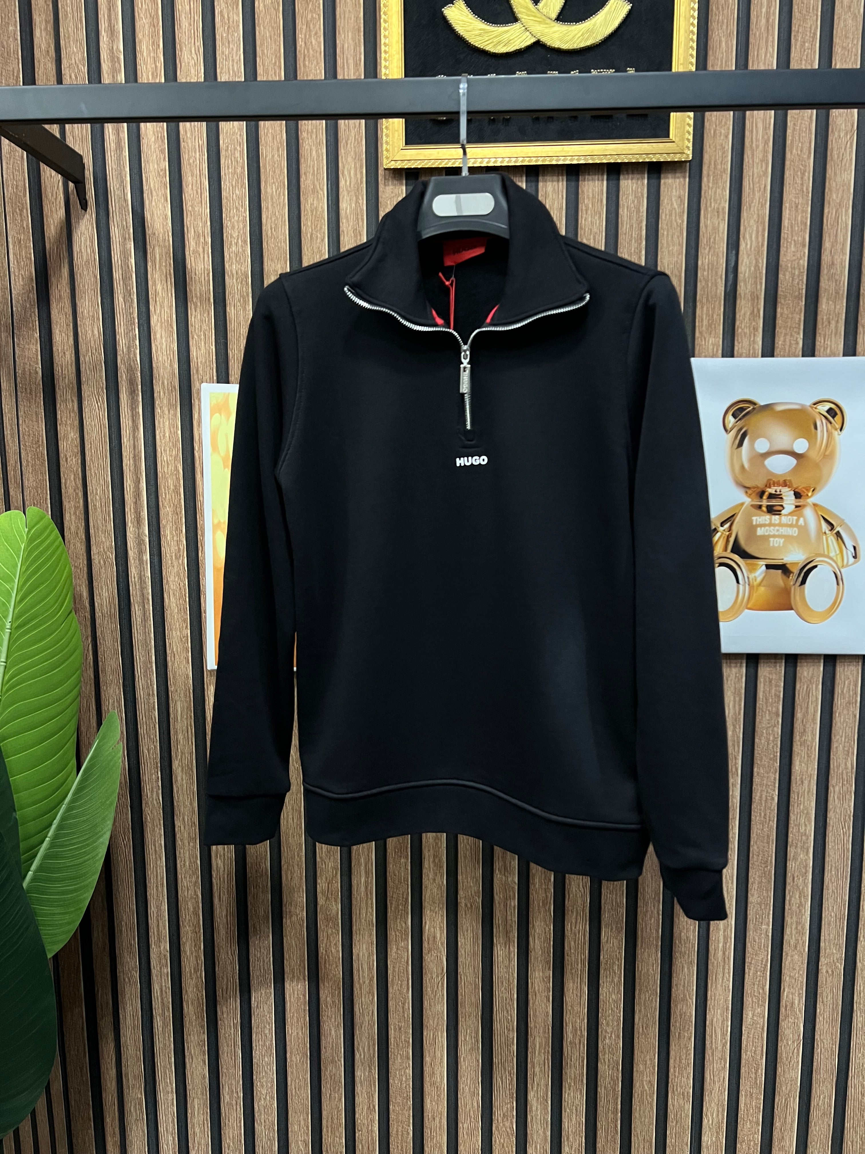 Hugo Boss μπλούζα με φερμουάρ στο γιακά h-020