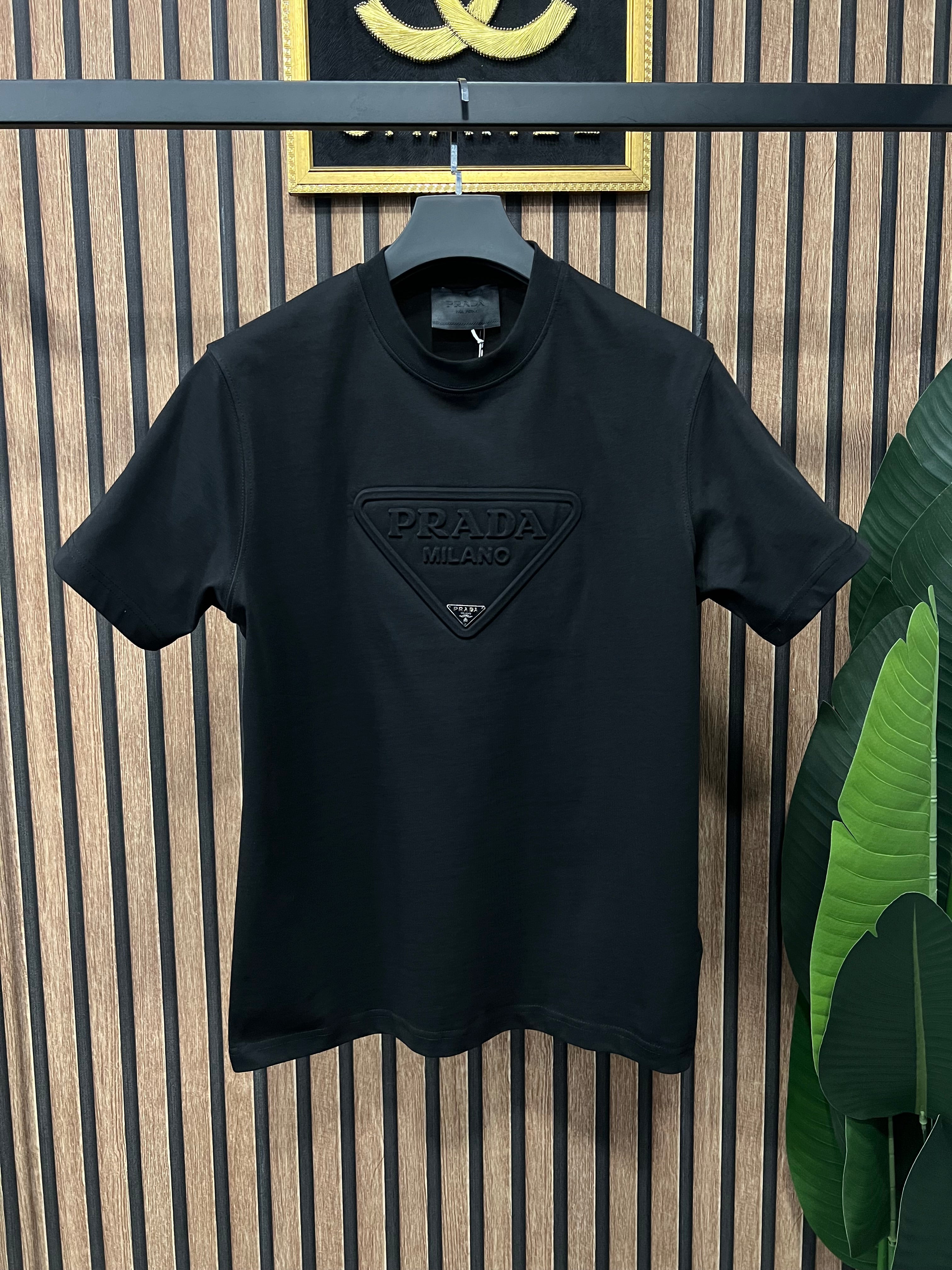 T-shirt Prada p-1013