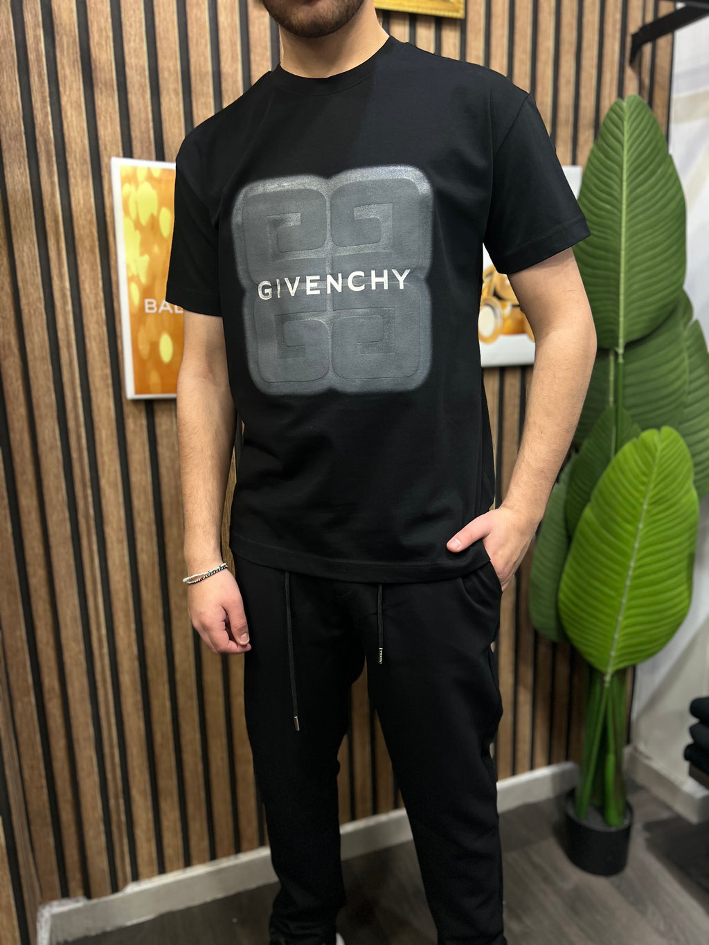T-shirt Givenchy g-080