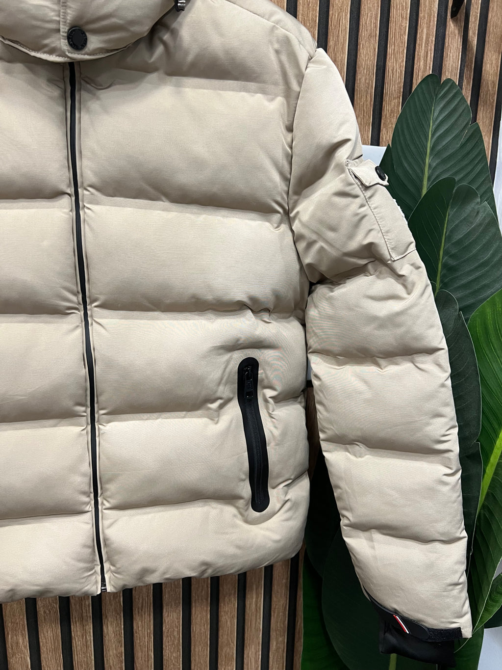 Moncler jacket m-9989