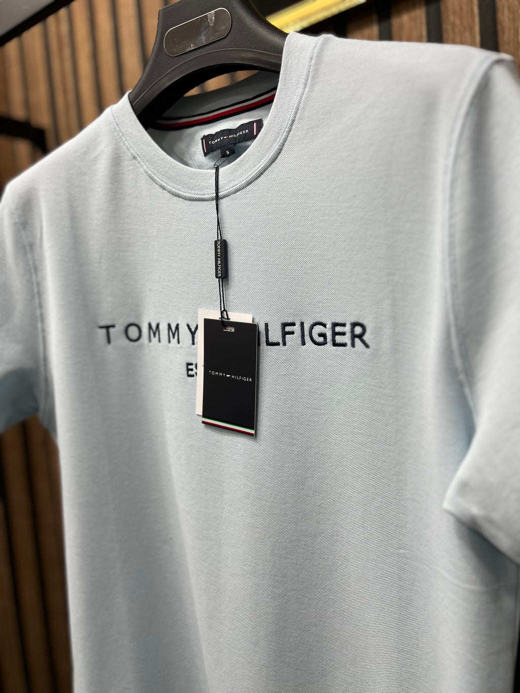 T-shirt Tommy Hilfiger t-3006